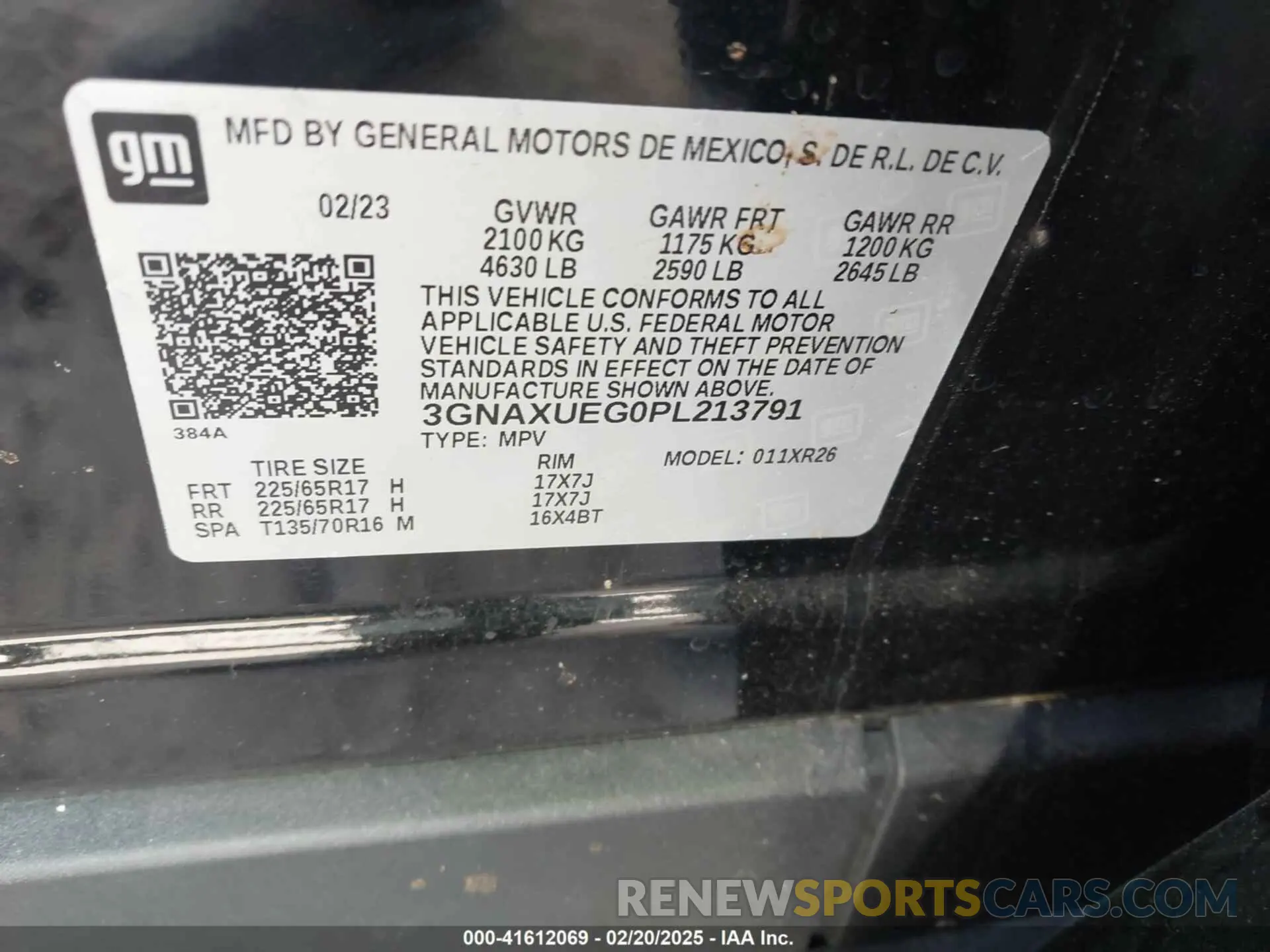 9 Photograph of a damaged car 3GNAXUEG0PL213791 CHEVROLET EQUINOX 2023