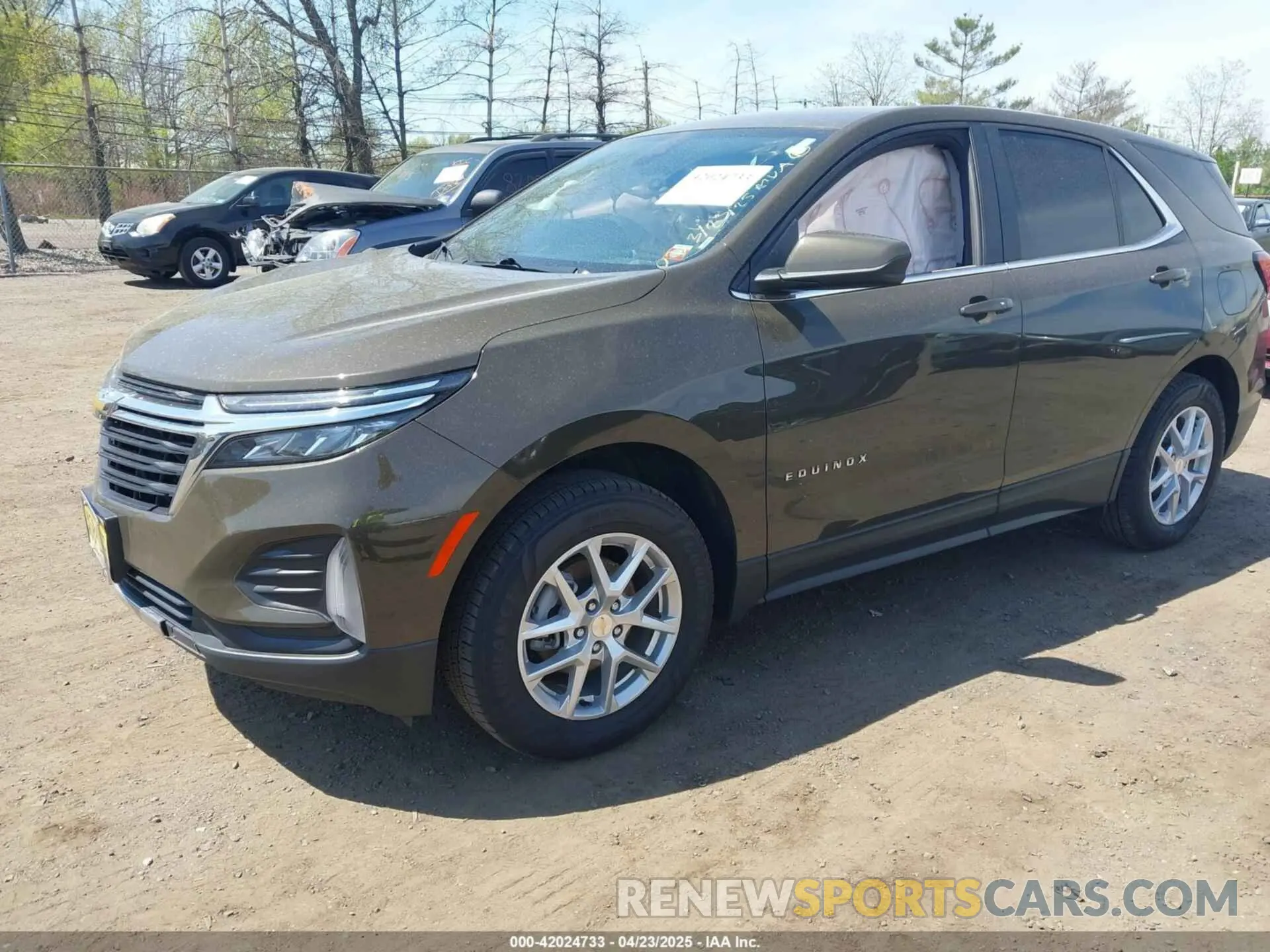 2 Photograph of a damaged car 3GNAXUEG0PL248041 CHEVROLET EQUINOX 2023