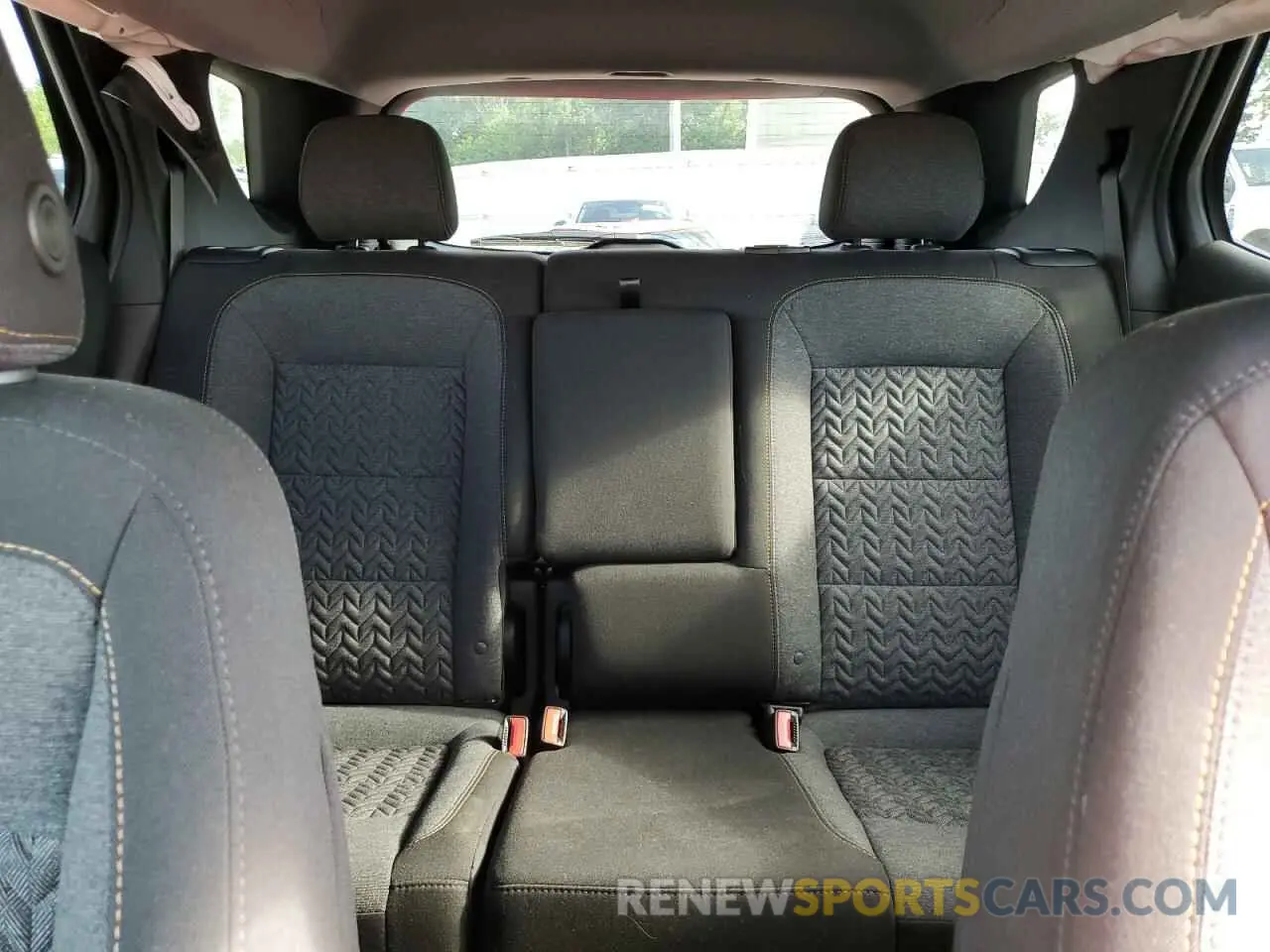 10 Photograph of a damaged car 3GNAXUEG0PS133638 CHEVROLET EQUINOX 2023