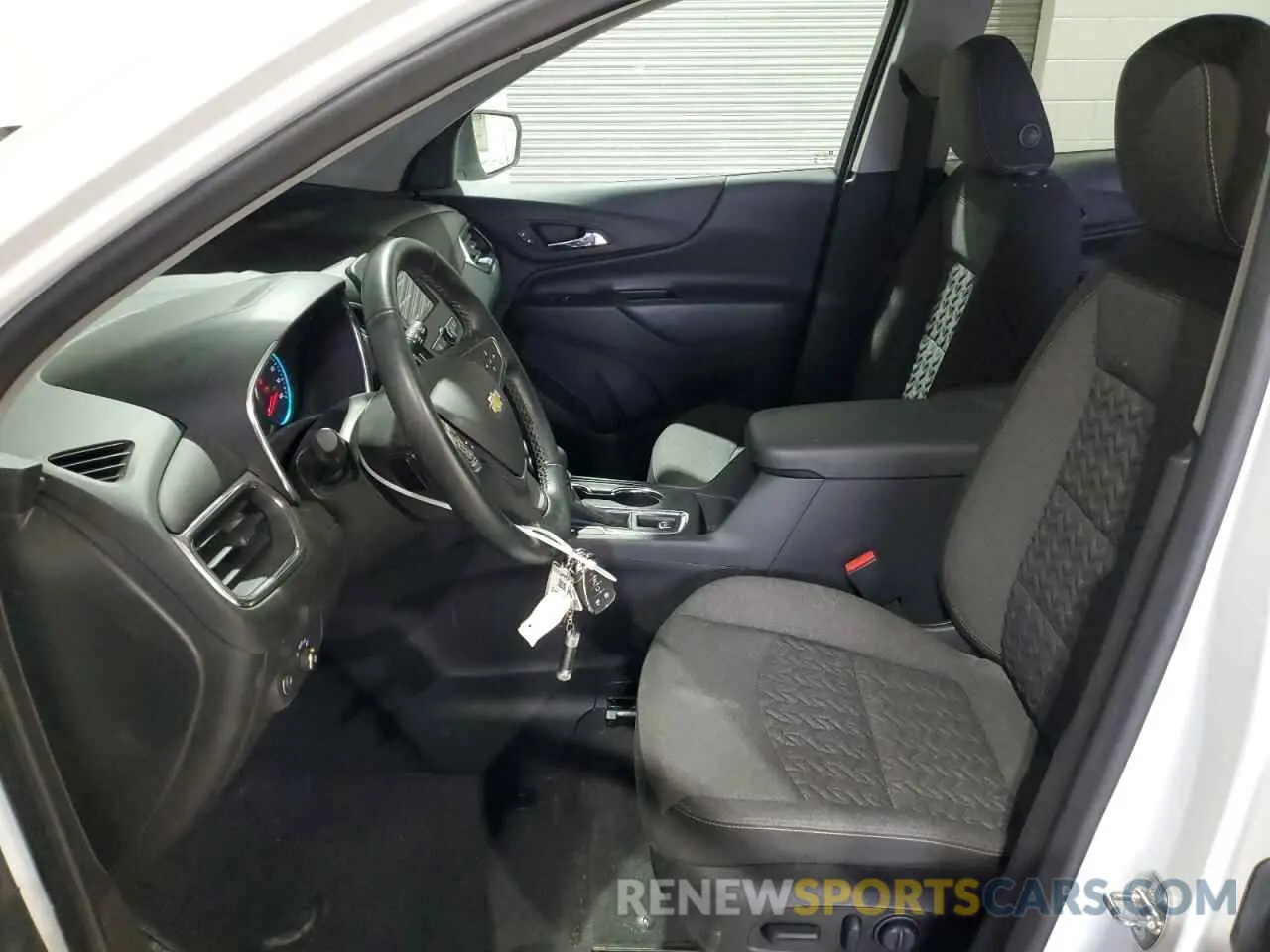 7 Photograph of a damaged car 3GNAXUEG1PS189202 CHEVROLET EQUINOX 2023