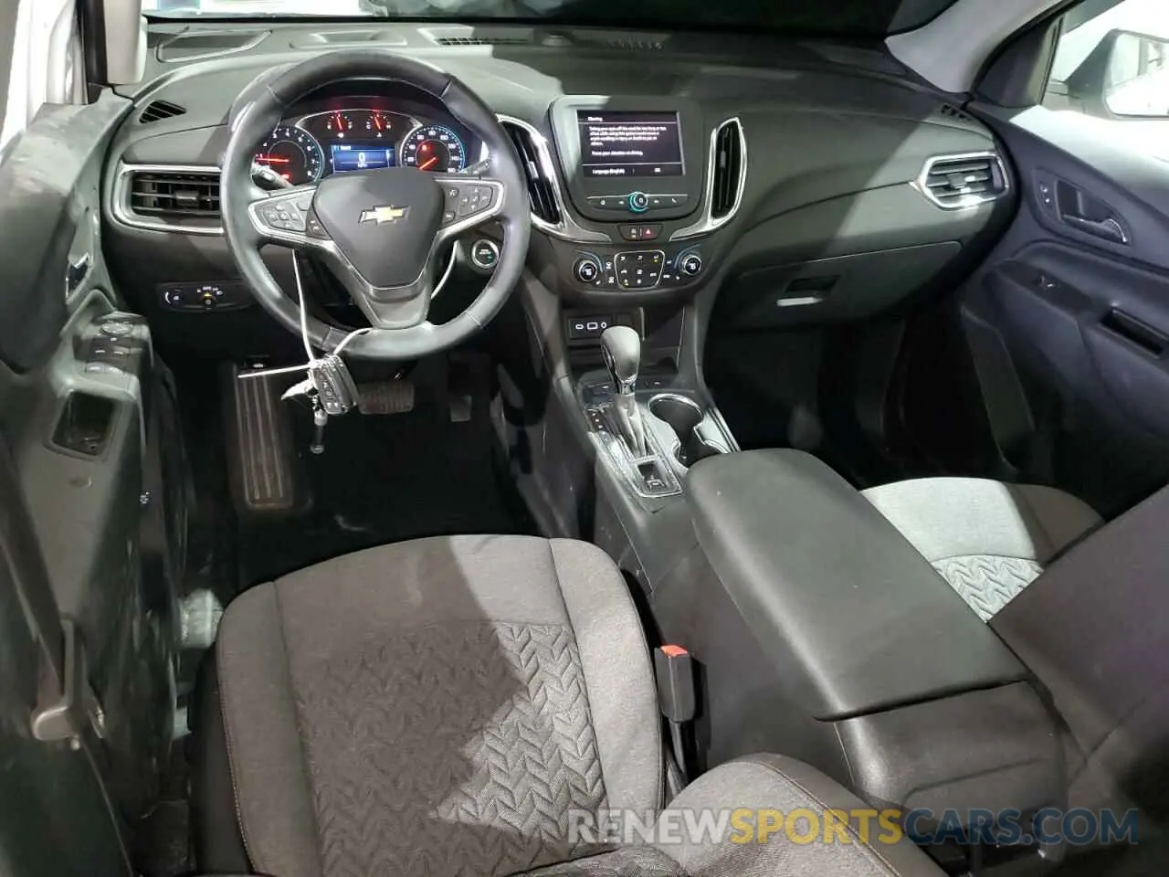 8 Photograph of a damaged car 3GNAXUEG1PS189202 CHEVROLET EQUINOX 2023
