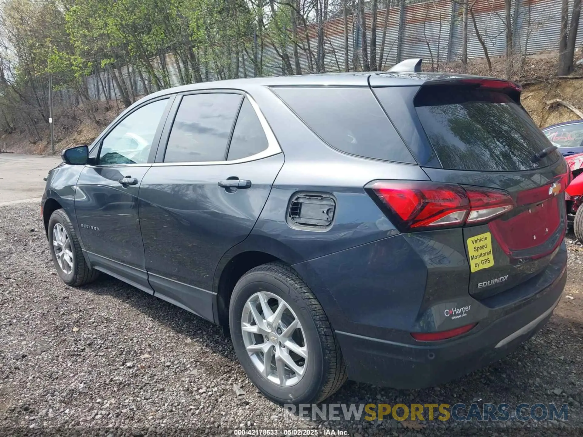 3 Photograph of a damaged car 3GNAXUEG2PS181884 CHEVROLET EQUINOX 2023