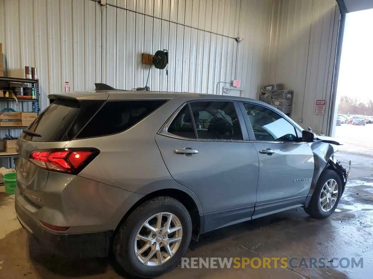 3 Photograph of a damaged car 3GNAXUEG2PS200949 CHEVROLET EQUINOX 2023