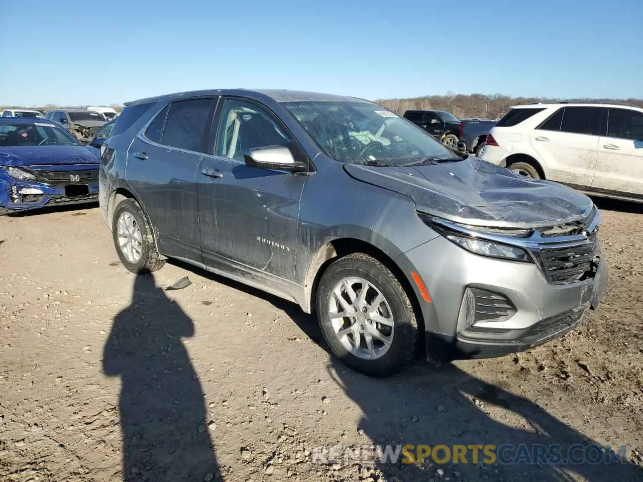 4 Photograph of a damaged car 3GNAXUEG2PS214253 CHEVROLET EQUINOX 2023