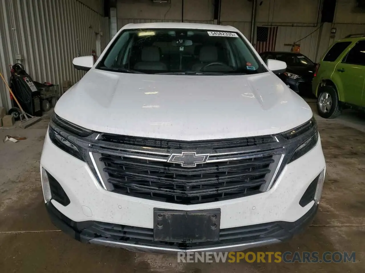 5 Photograph of a damaged car 3GNAXUEG3PL266467 CHEVROLET EQUINOX 2023