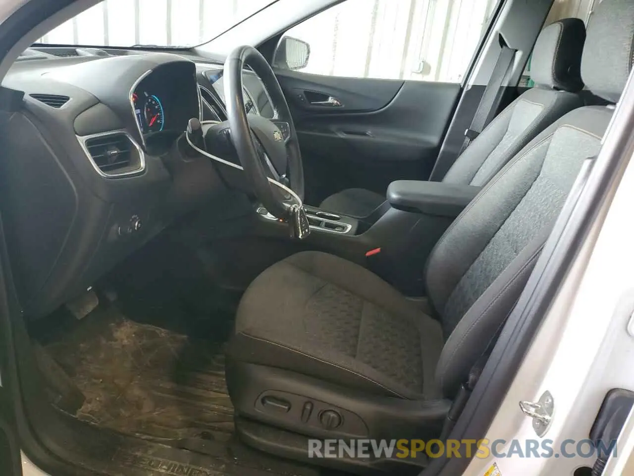 7 Photograph of a damaged car 3GNAXUEG3PL266467 CHEVROLET EQUINOX 2023