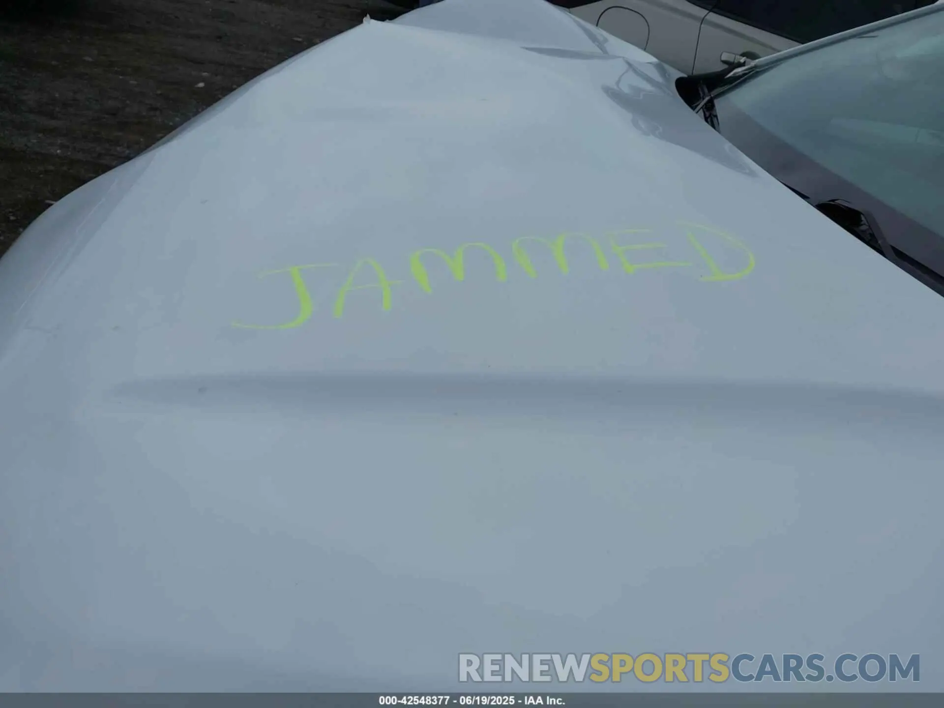 10 Photograph of a damaged car 3GNAXUEG3PS155830 CHEVROLET EQUINOX 2023