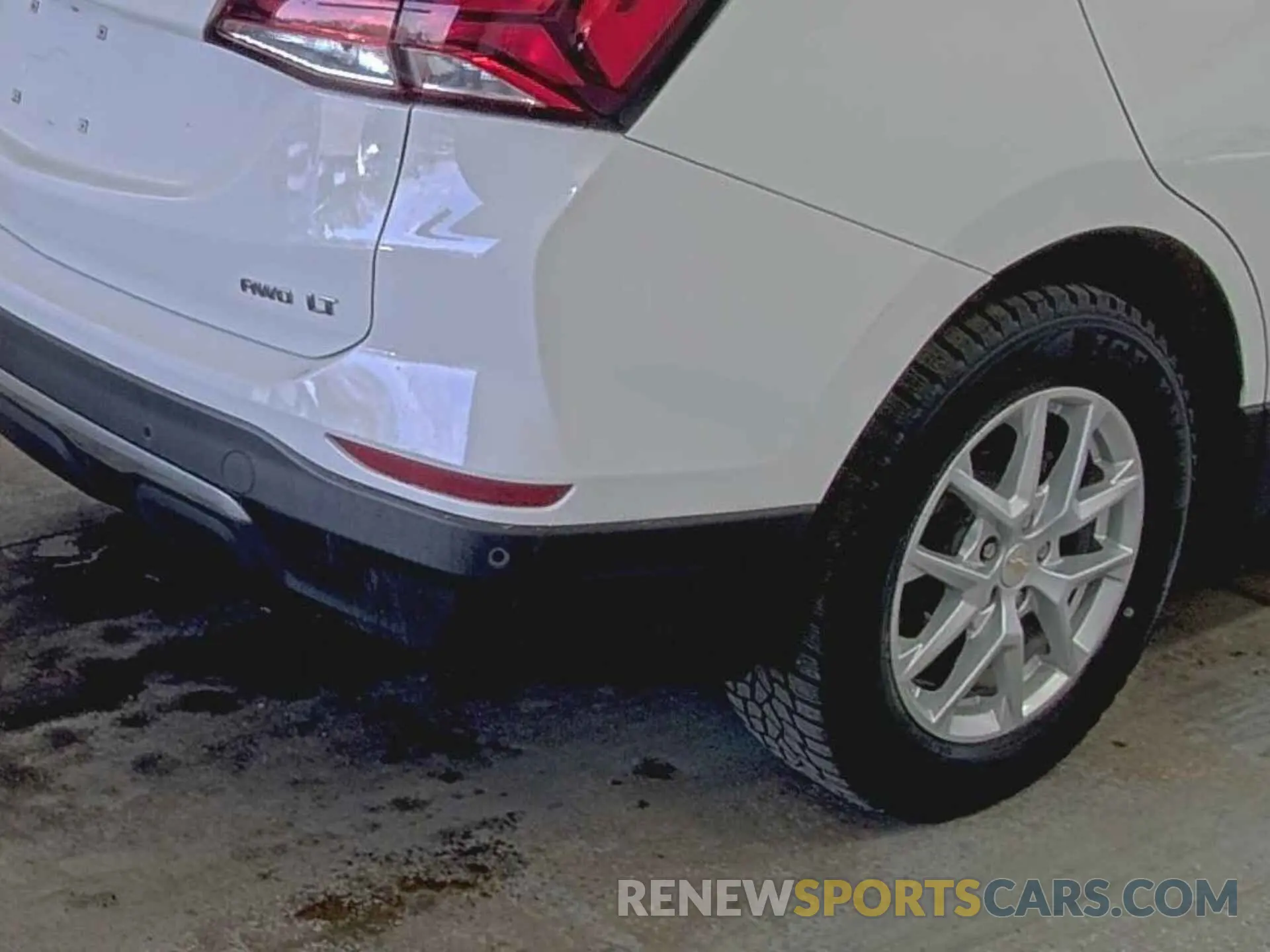 6 Photograph of a damaged car 3GNAXUEG3PS171722 CHEVROLET EQUINOX 2023