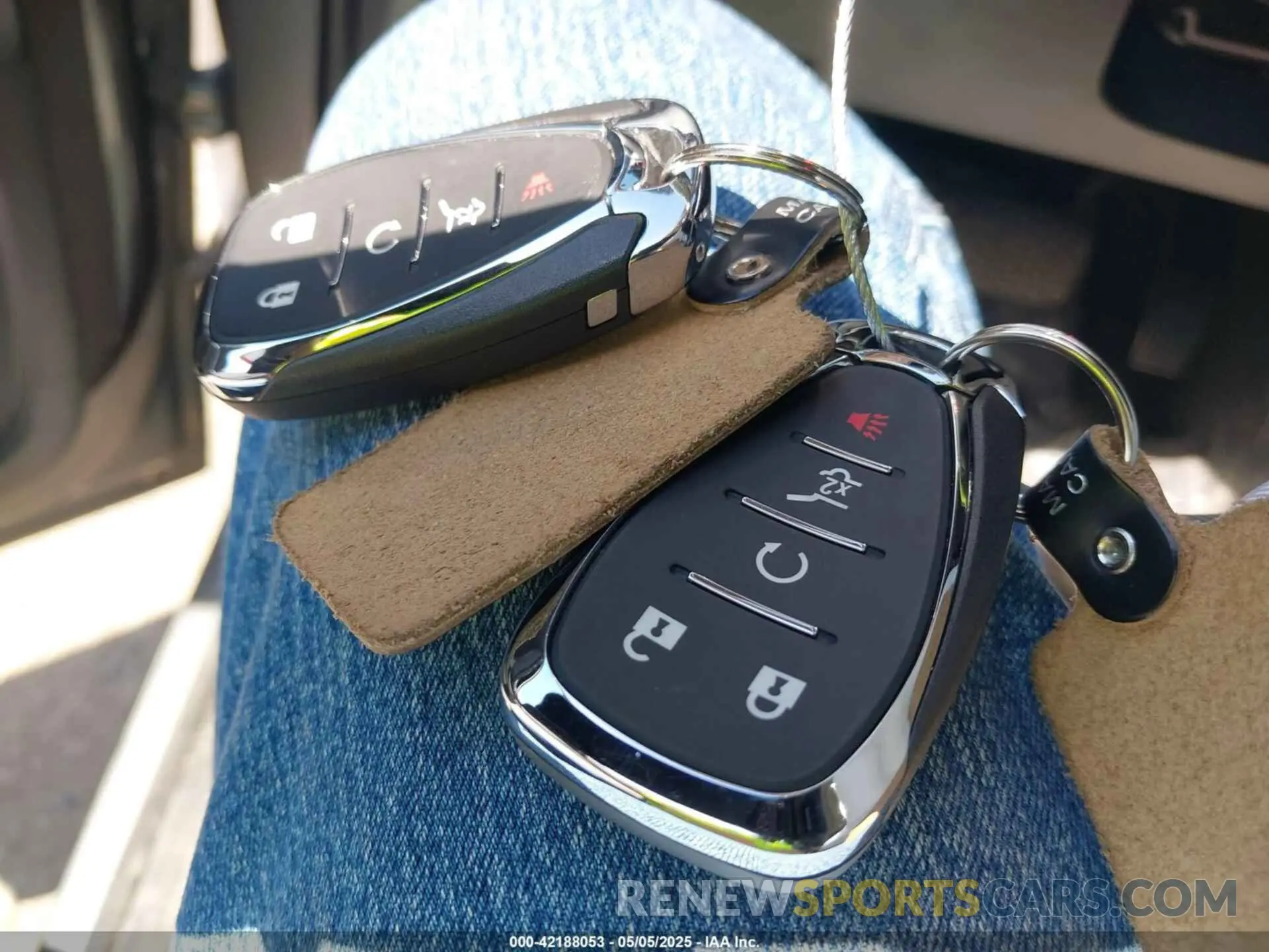 11 Photograph of a damaged car 3GNAXUEG4PL161551 CHEVROLET EQUINOX 2023