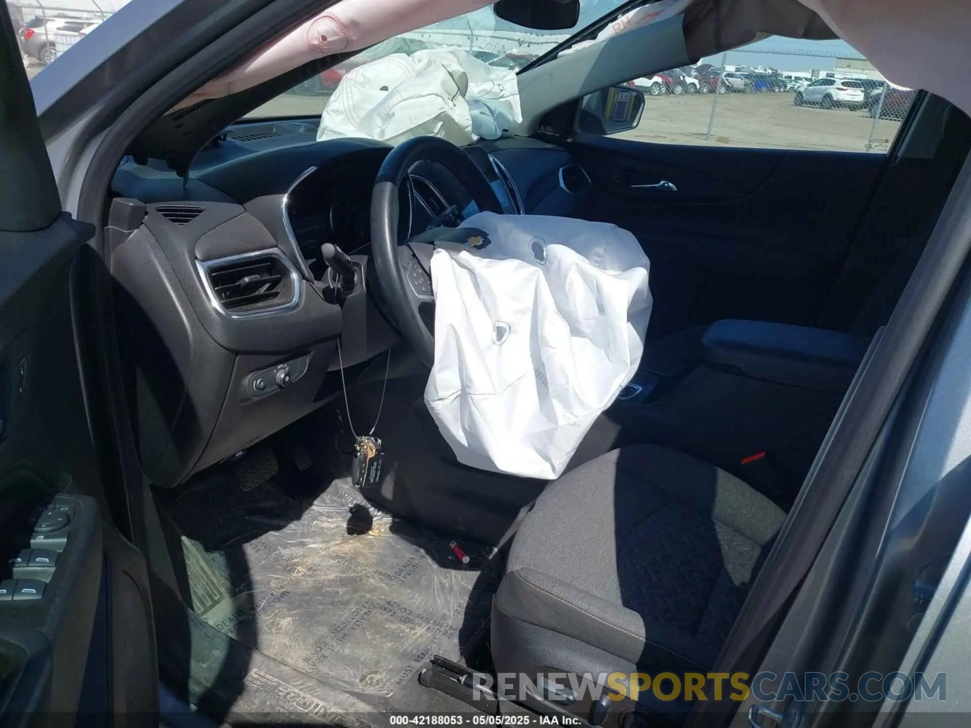 5 Photograph of a damaged car 3GNAXUEG4PL161551 CHEVROLET EQUINOX 2023