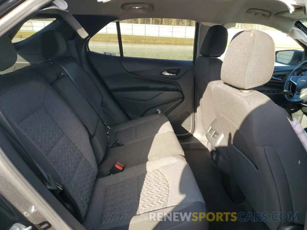 11 Photograph of a damaged car 3GNAXUEG4PS107348 CHEVROLET EQUINOX 2023
