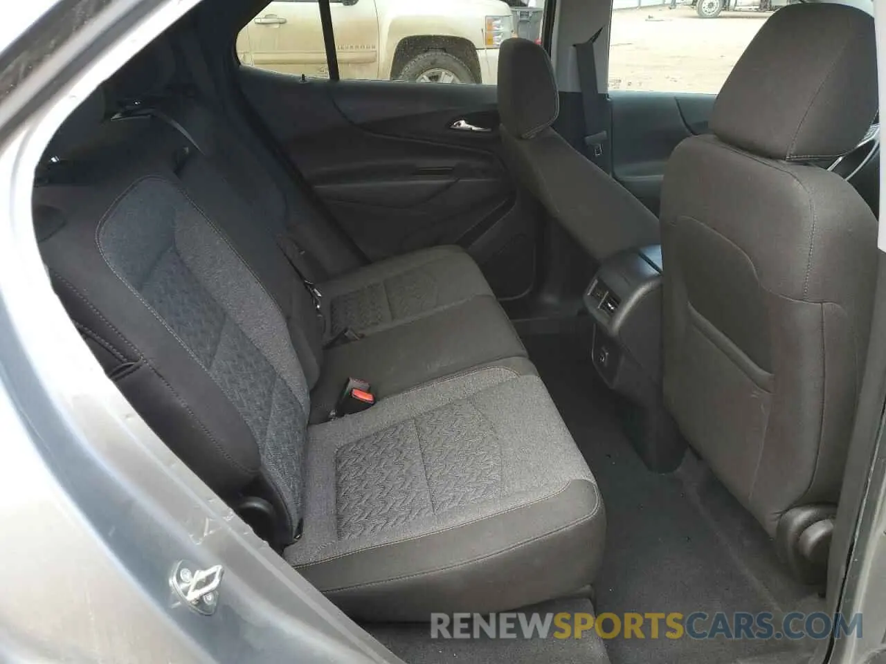 10 Photograph of a damaged car 3GNAXUEG4PS187704 CHEVROLET EQUINOX 2023