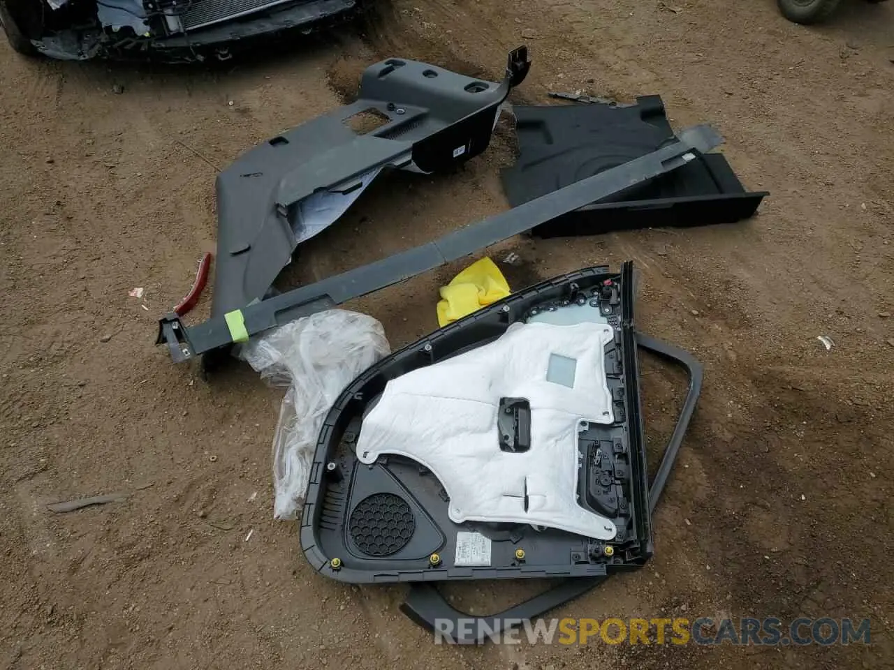 14 Photograph of a damaged car 3GNAXUEG4PS187704 CHEVROLET EQUINOX 2023