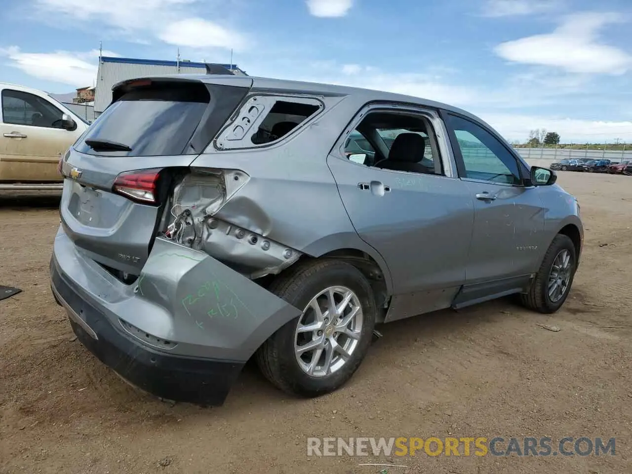 3 Photograph of a damaged car 3GNAXUEG4PS187704 CHEVROLET EQUINOX 2023