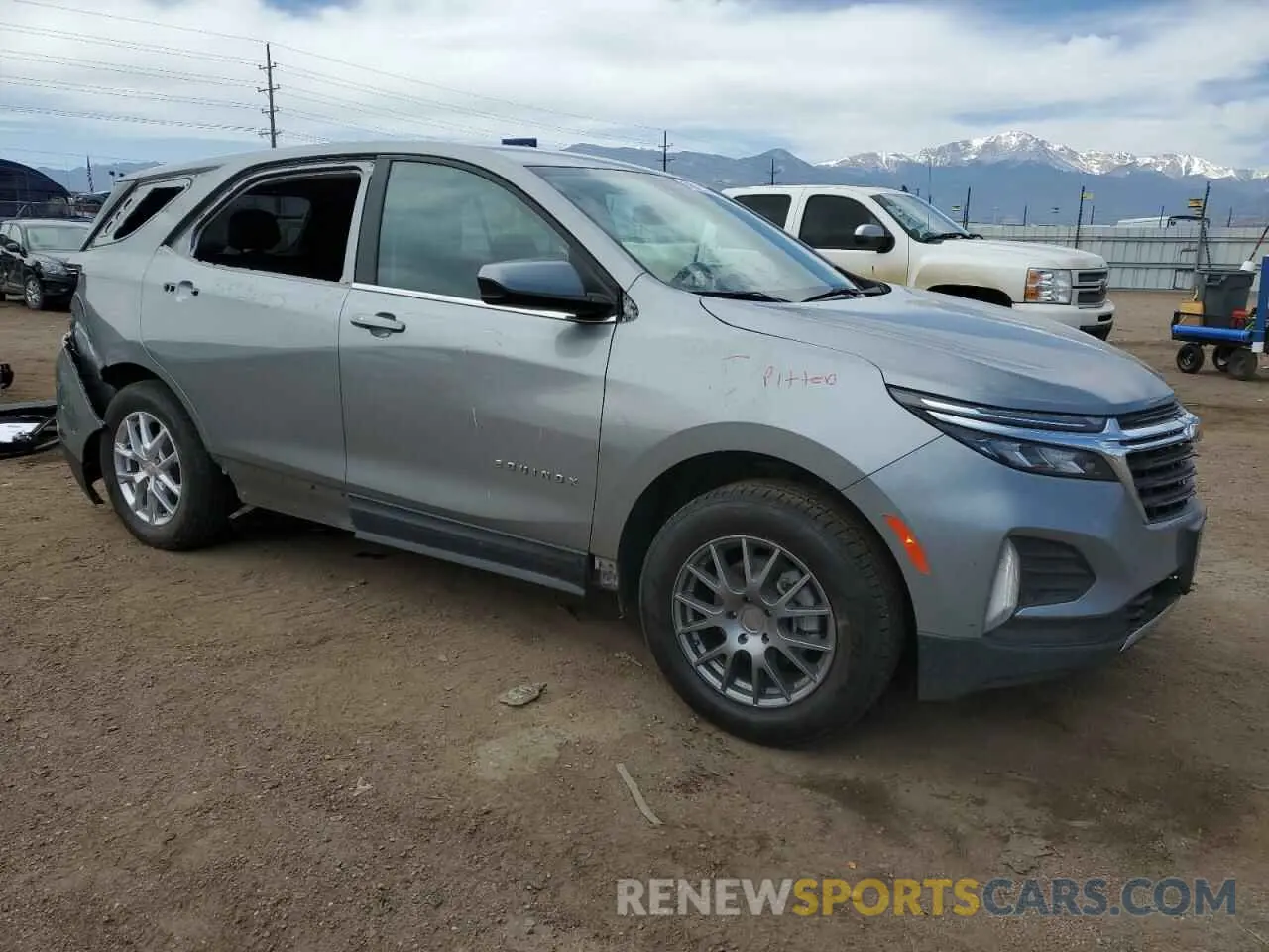 4 Photograph of a damaged car 3GNAXUEG4PS187704 CHEVROLET EQUINOX 2023