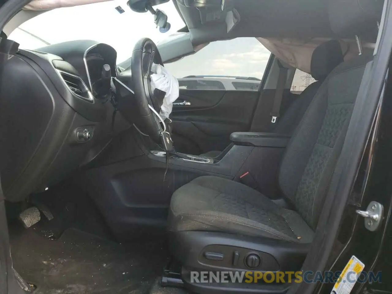 7 Photograph of a damaged car 3GNAXUEG5PL127893 CHEVROLET EQUINOX 2023