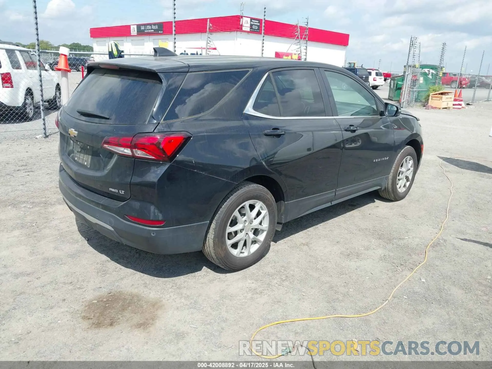 4 Photograph of a damaged car 3GNAXUEG5PL244891 CHEVROLET EQUINOX 2023