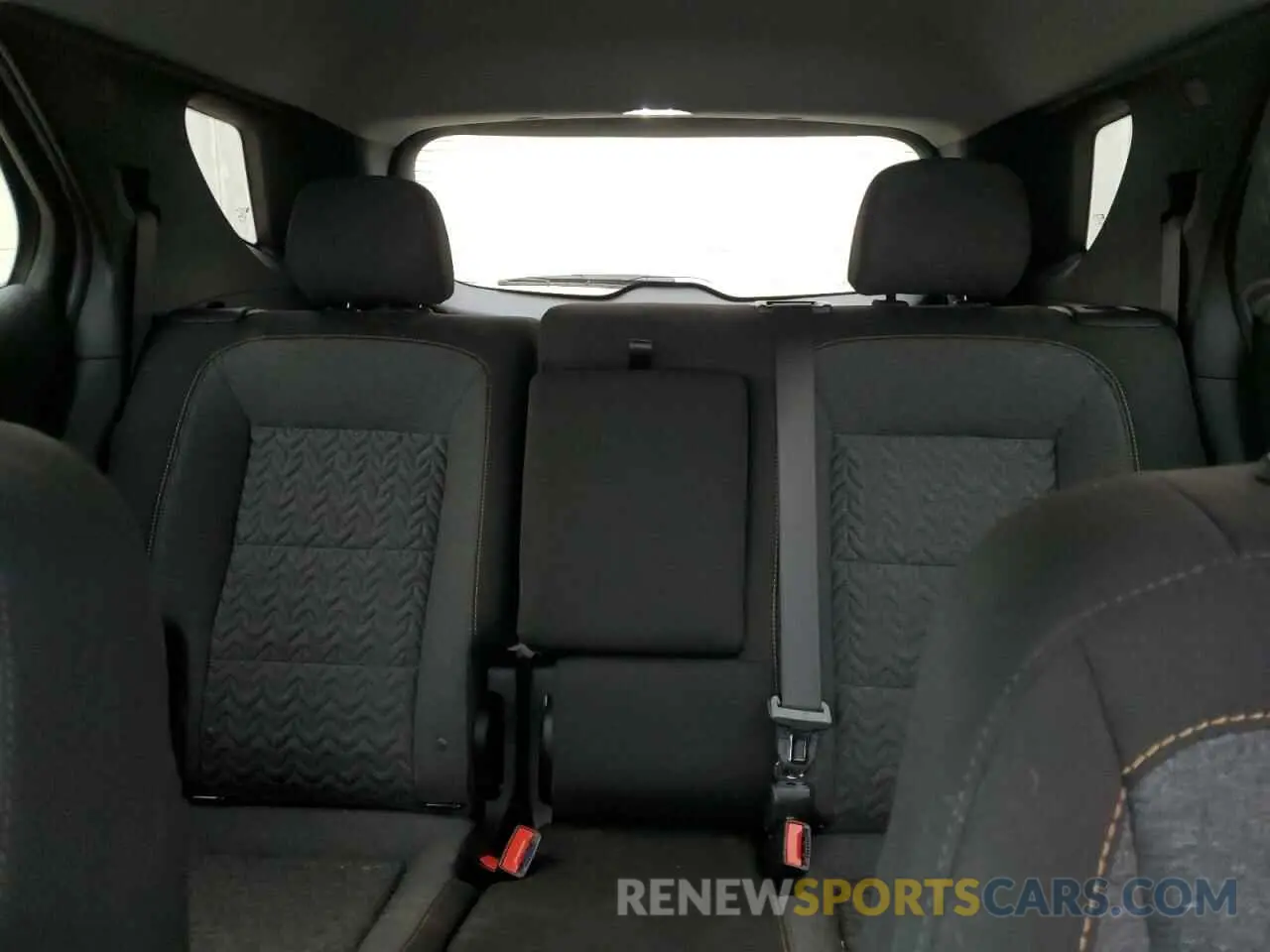 10 Photograph of a damaged car 3GNAXUEG6PL255589 CHEVROLET EQUINOX 2023