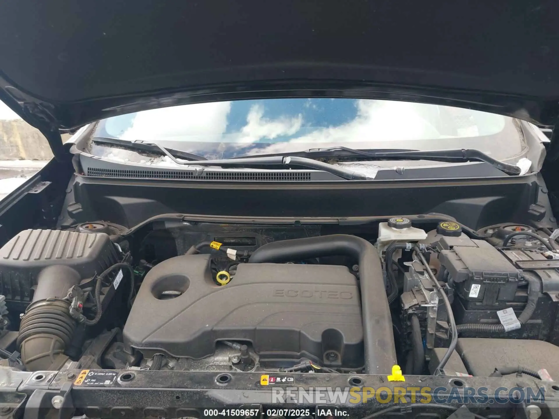 10 Photograph of a damaged car 3GNAXUEG7PL101957 CHEVROLET EQUINOX 2023