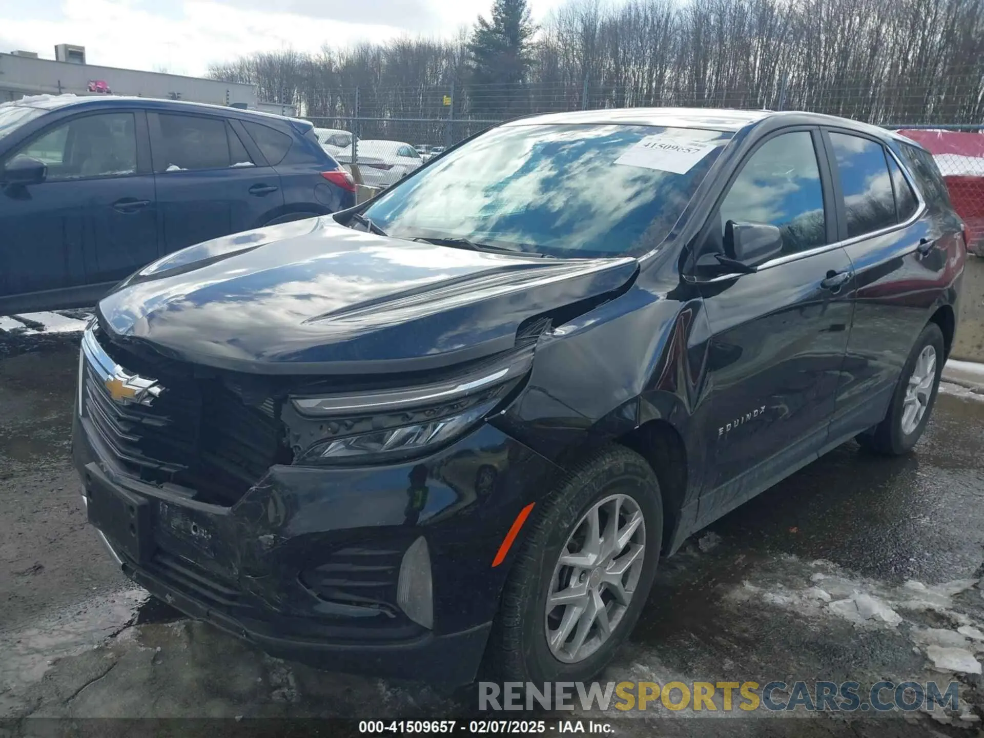 2 Photograph of a damaged car 3GNAXUEG7PL101957 CHEVROLET EQUINOX 2023