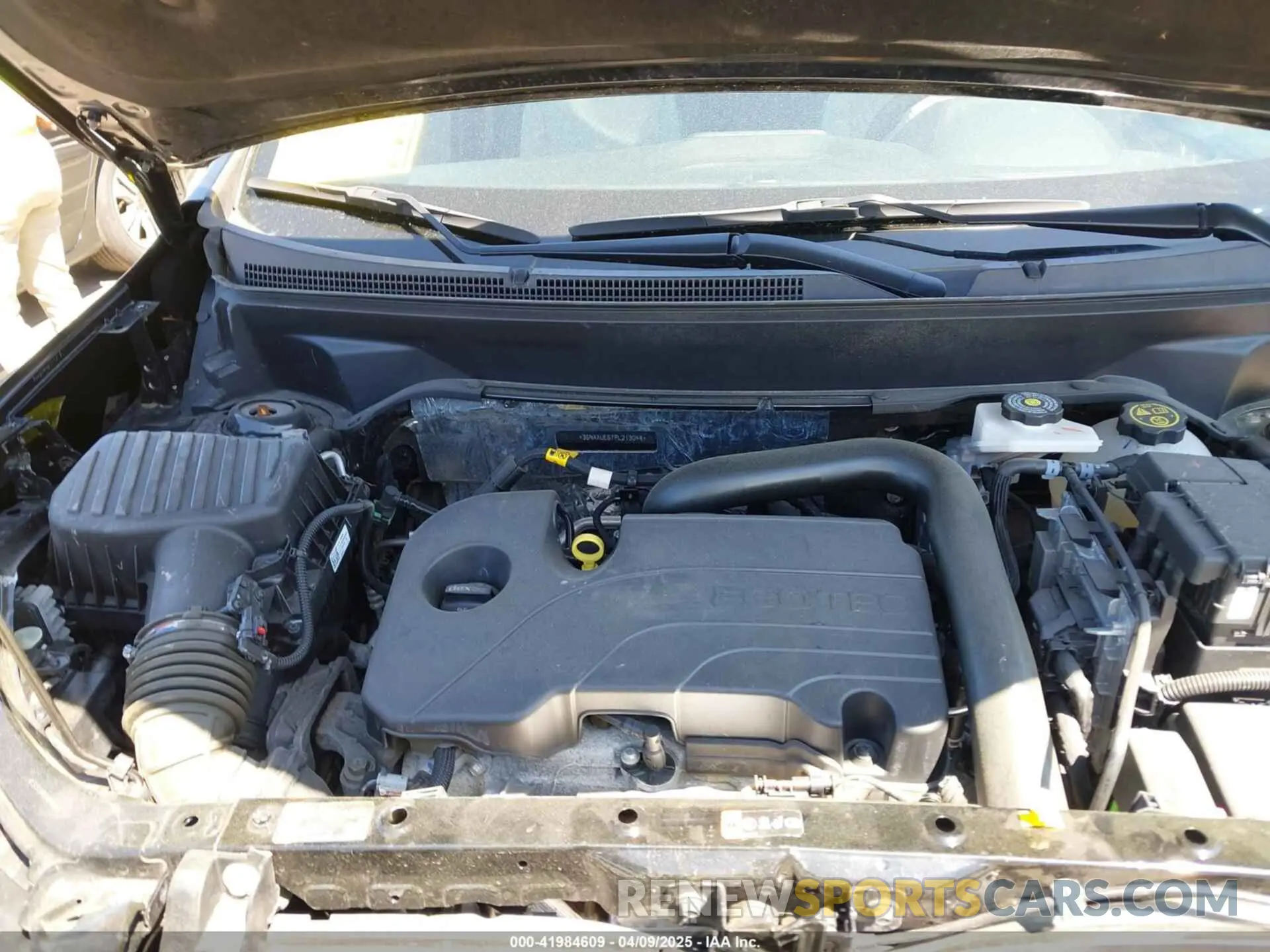 10 Photograph of a damaged car 3GNAXUEG7PL213044 CHEVROLET EQUINOX 2023