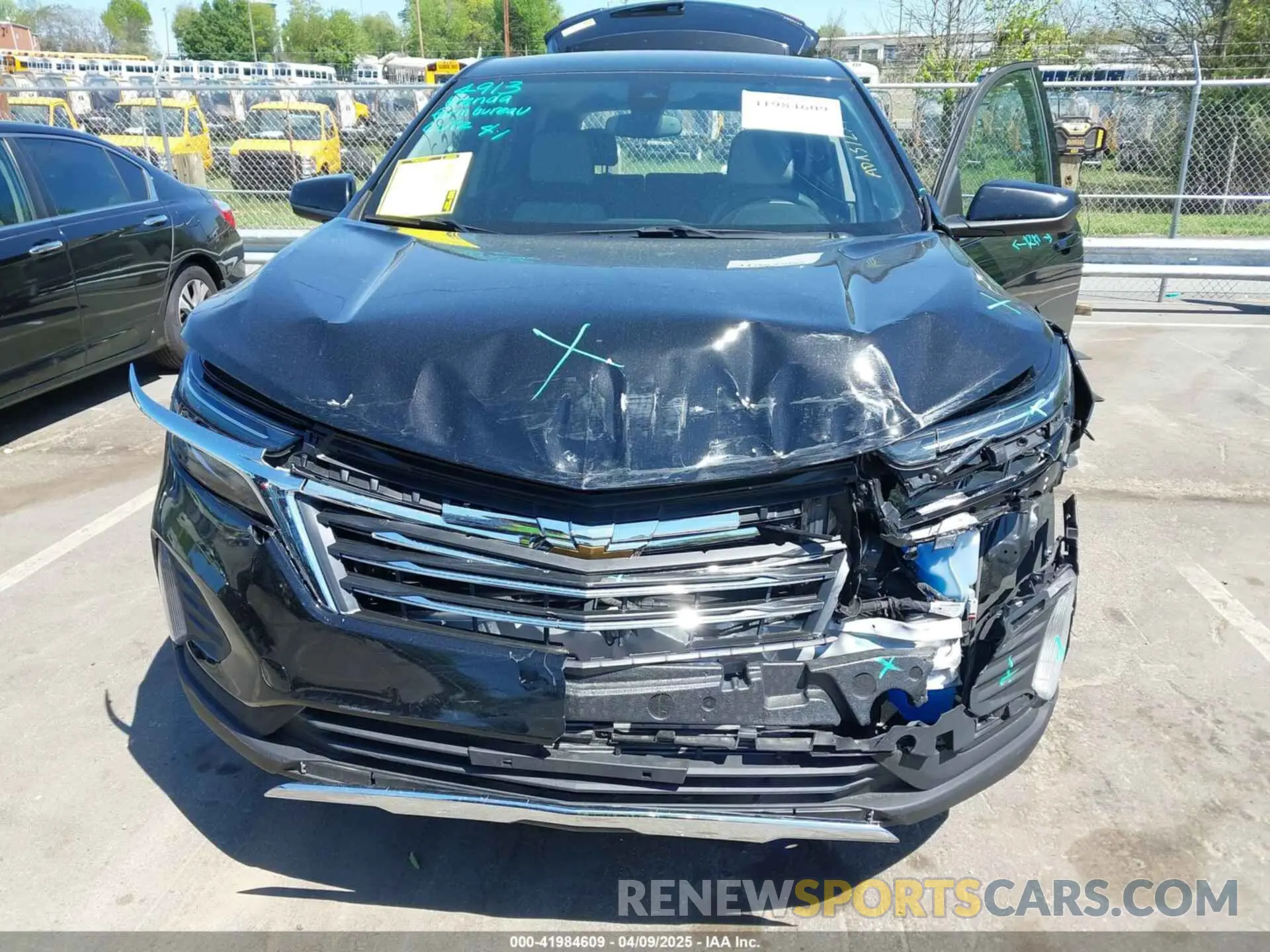 6 Photograph of a damaged car 3GNAXUEG7PL213044 CHEVROLET EQUINOX 2023