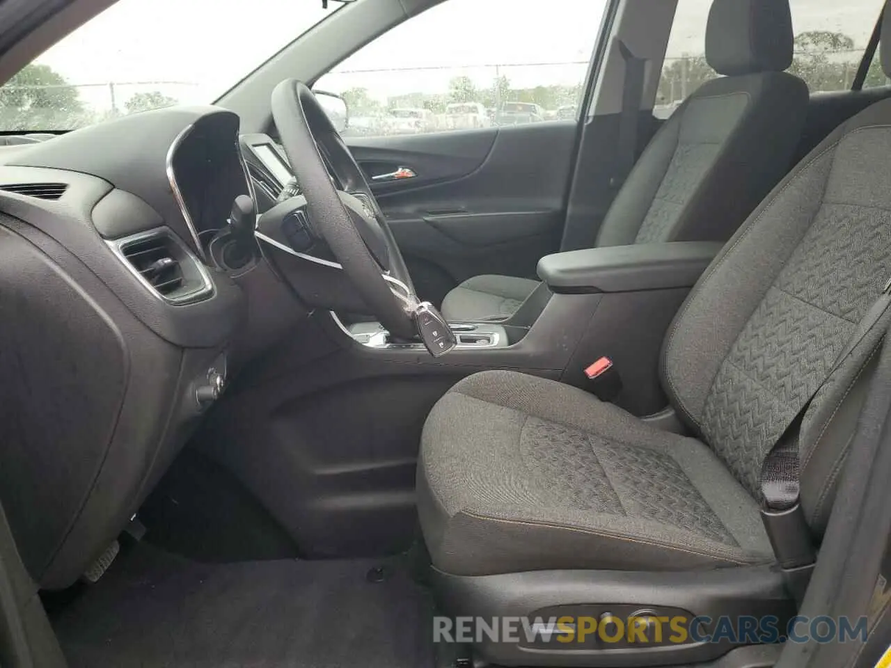 7 Photograph of a damaged car 3GNAXUEG8PS167309 CHEVROLET EQUINOX 2023
