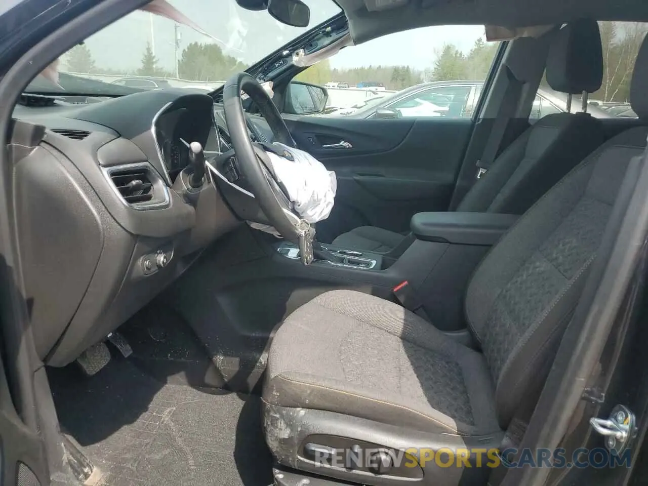7 Photograph of a damaged car 3GNAXUEG8PS191724 CHEVROLET EQUINOX 2023