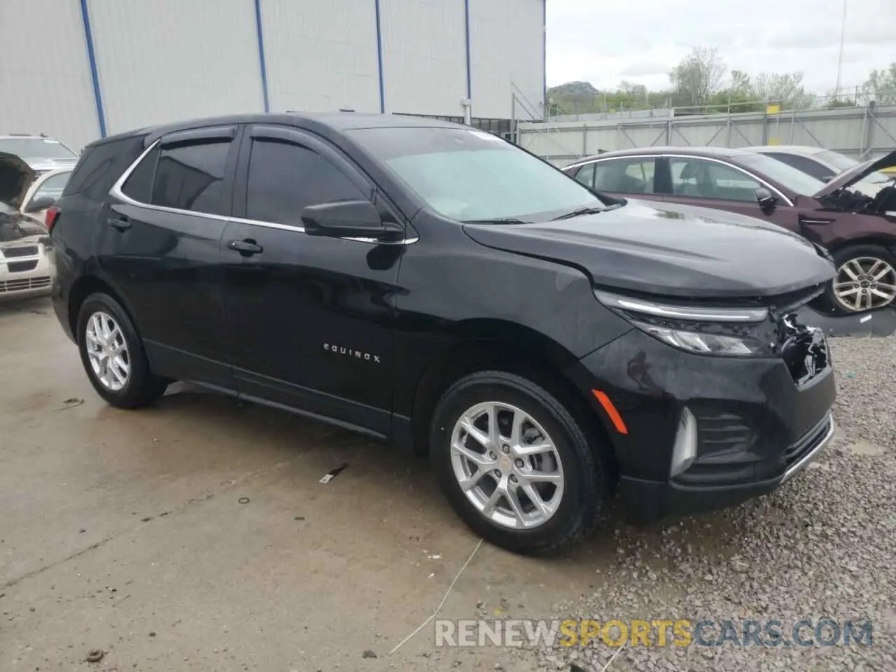 4 Photograph of a damaged car 3GNAXUEG9PL219587 CHEVROLET EQUINOX 2023