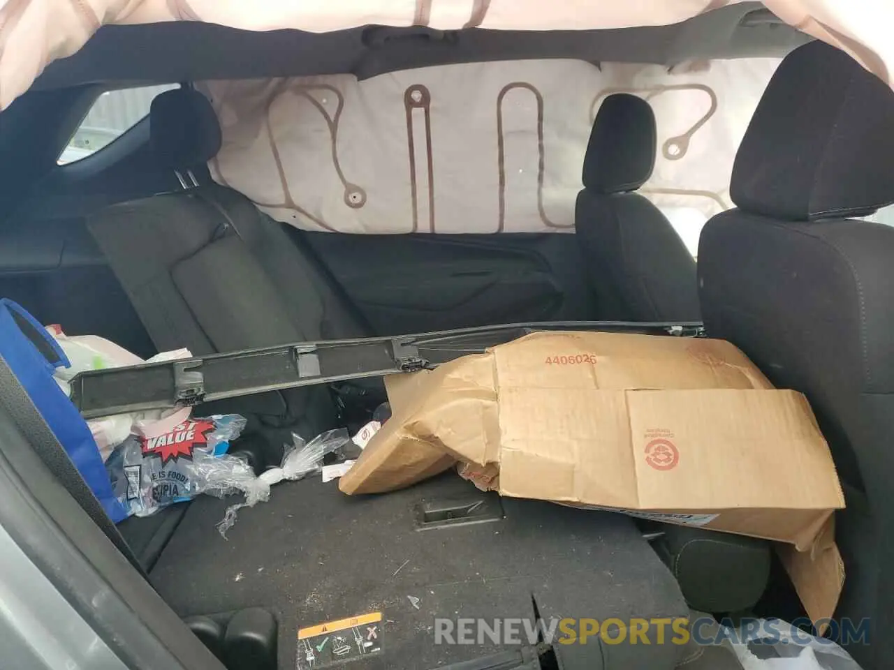 11 Photograph of a damaged car 3GNAXUEGXPL127436 CHEVROLET EQUINOX 2023
