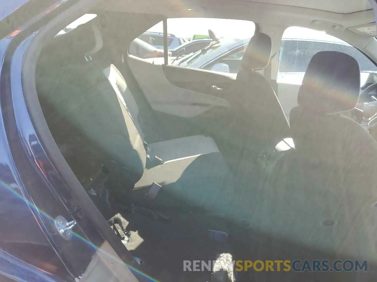 11 Photograph of a damaged car 3GNAXUEGXPL198393 CHEVROLET EQUINOX 2023