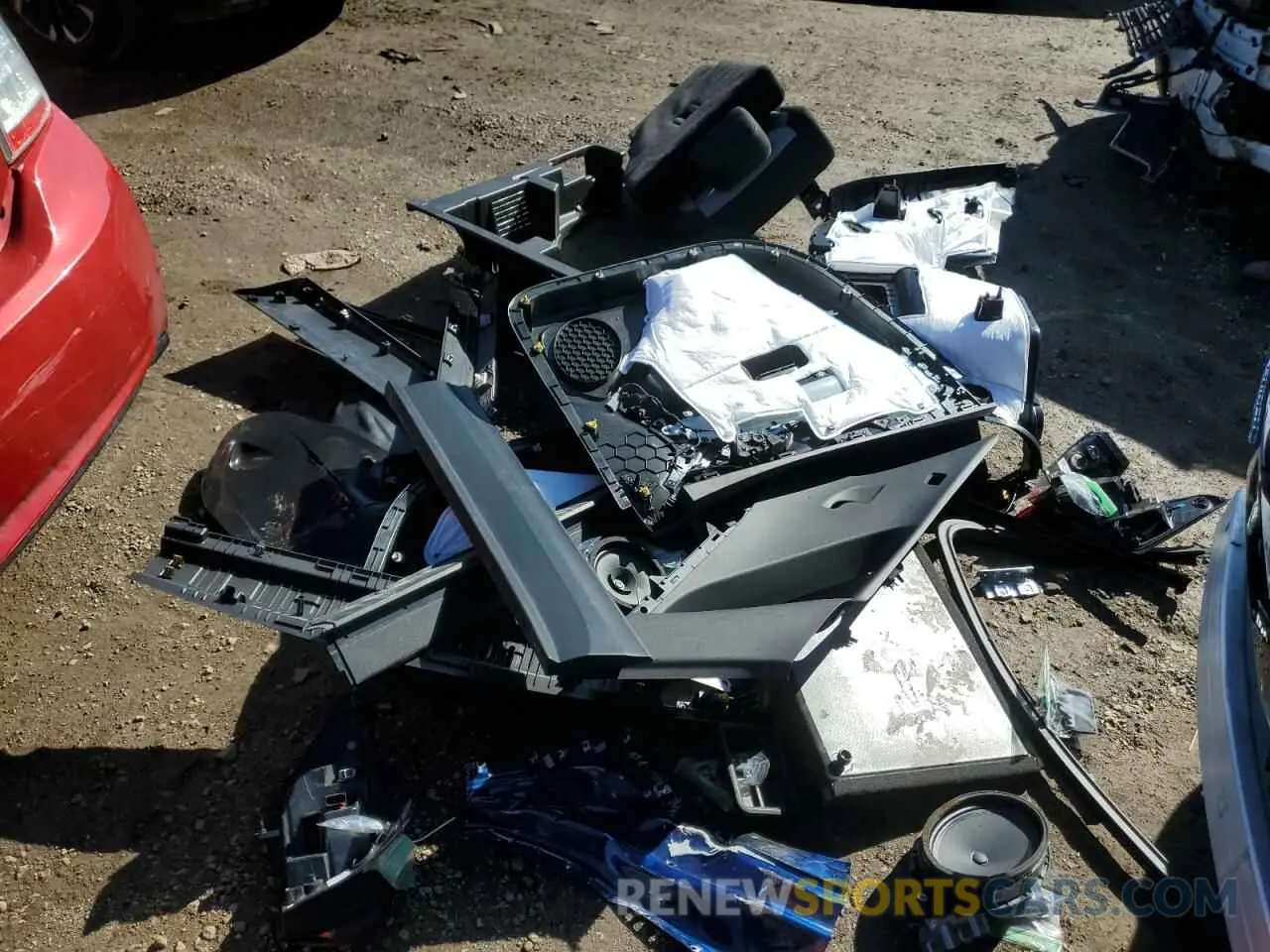 13 Photograph of a damaged car 3GNAXUEGXPL198393 CHEVROLET EQUINOX 2023