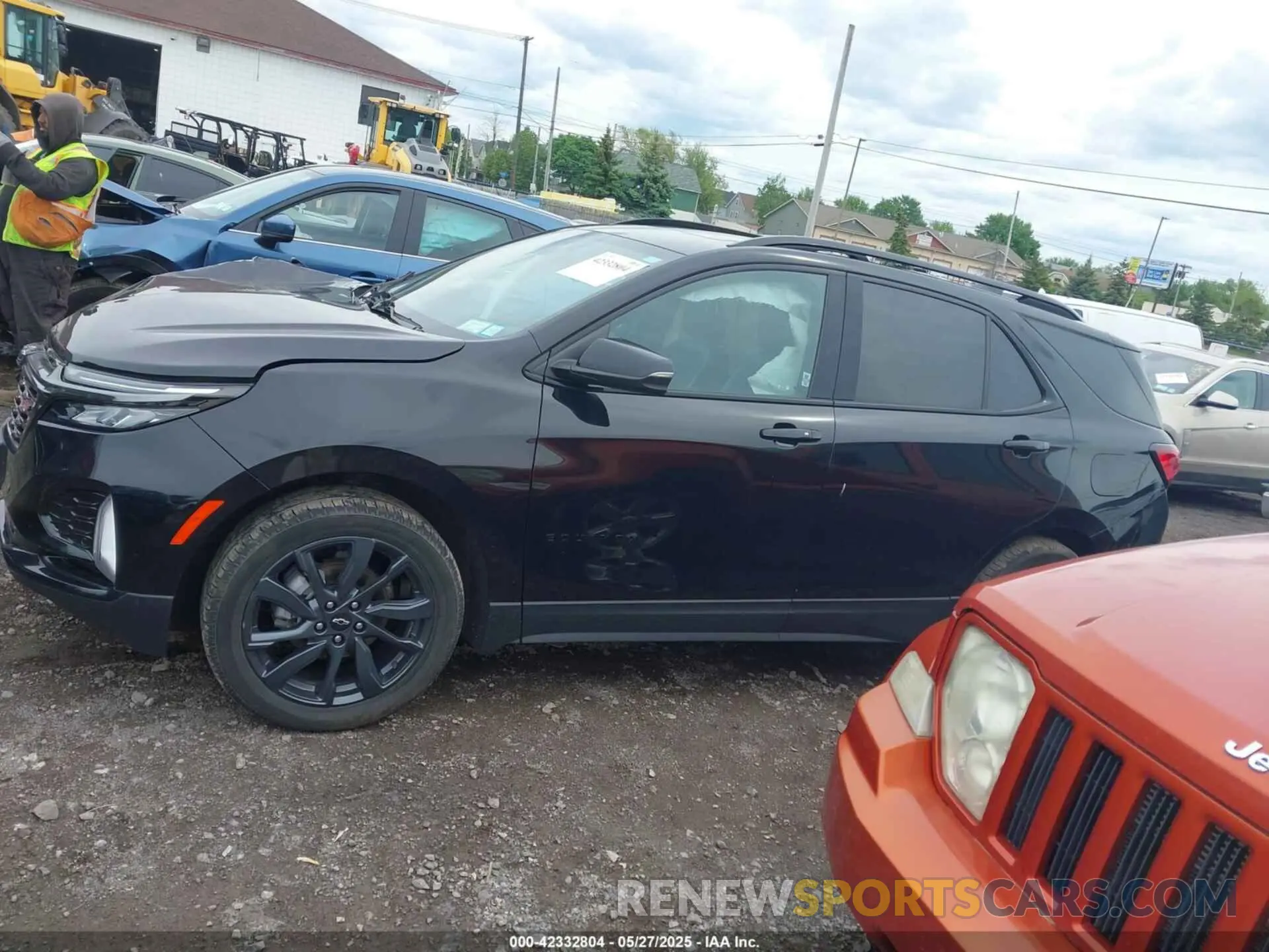 14 Photograph of a damaged car 3GNAXWEG0PL100256 CHEVROLET EQUINOX 2023