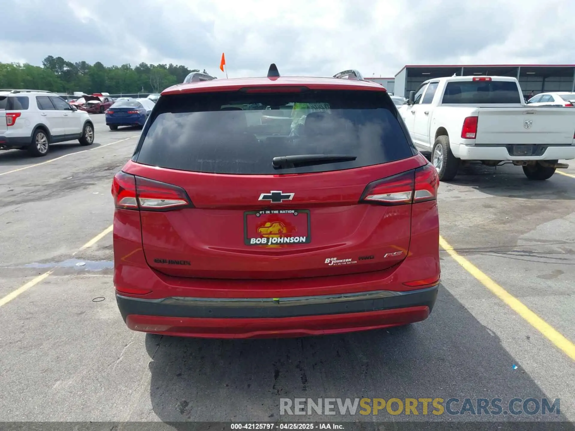 17 Photograph of a damaged car 3GNAXWEG0PS144957 CHEVROLET EQUINOX 2023