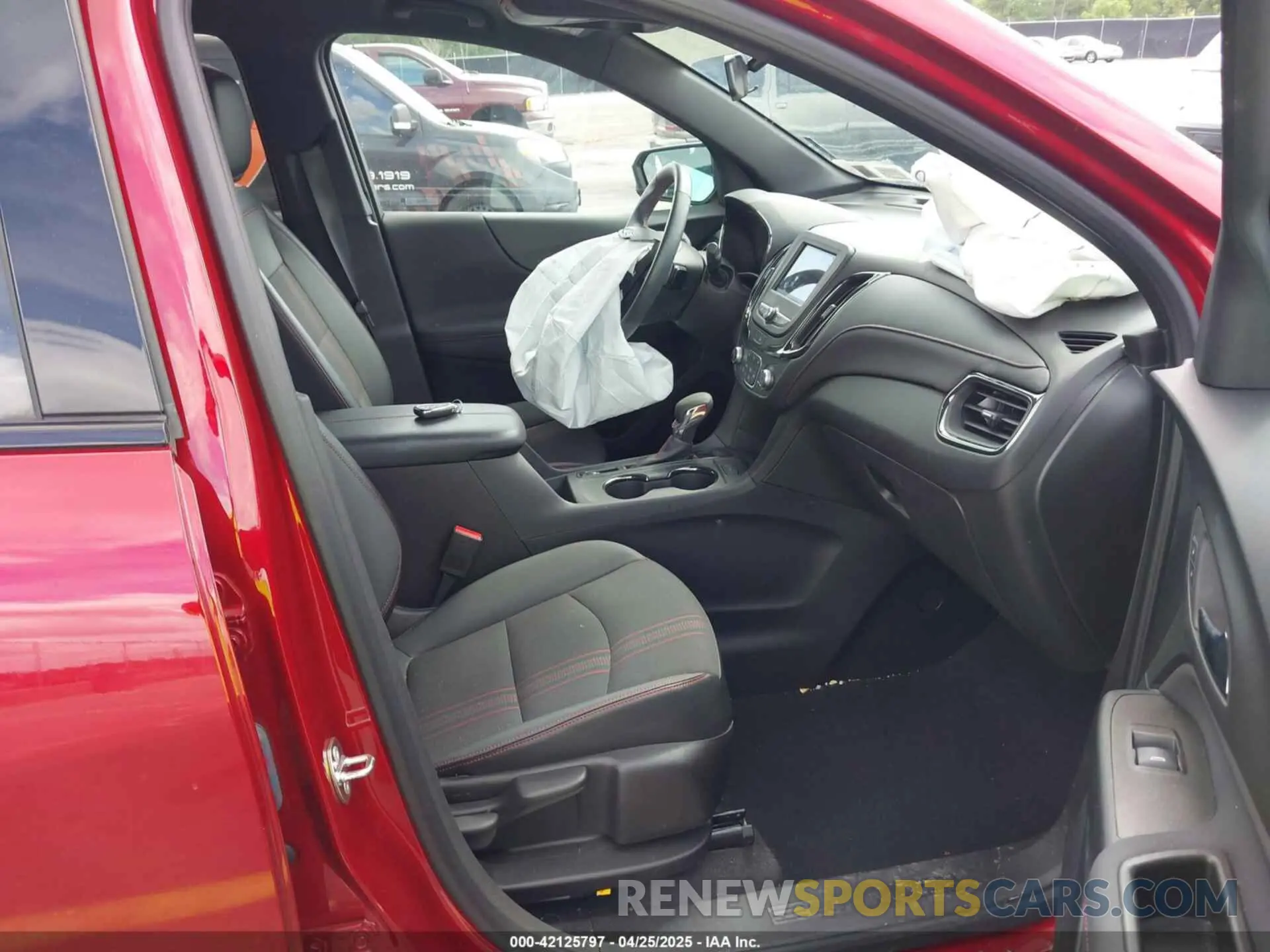 5 Photograph of a damaged car 3GNAXWEG0PS144957 CHEVROLET EQUINOX 2023