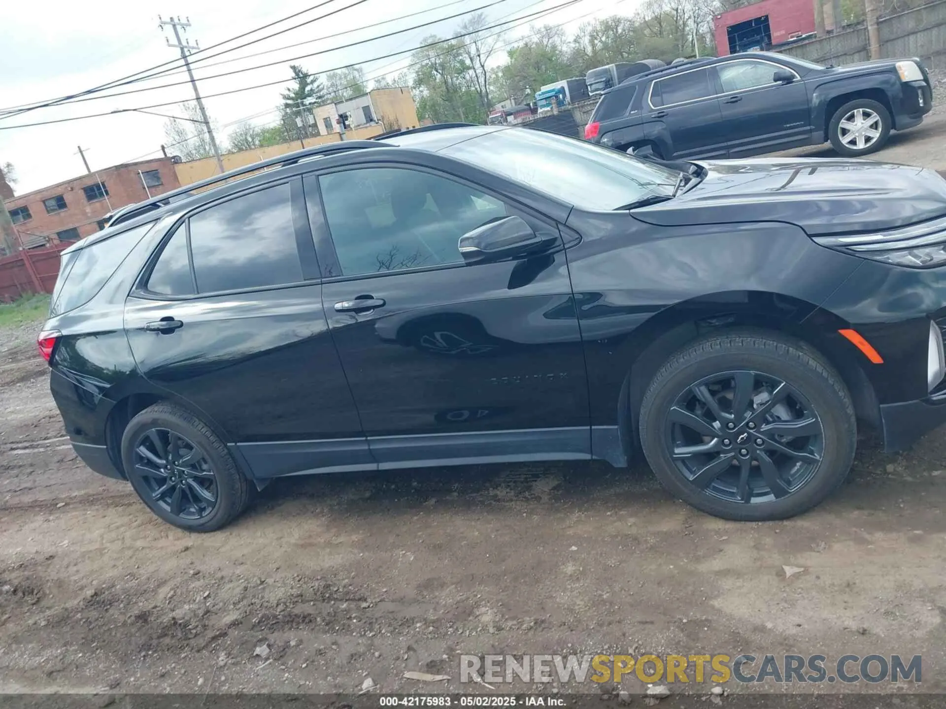 13 Photograph of a damaged car 3GNAXWEG5PL233000 CHEVROLET EQUINOX 2023