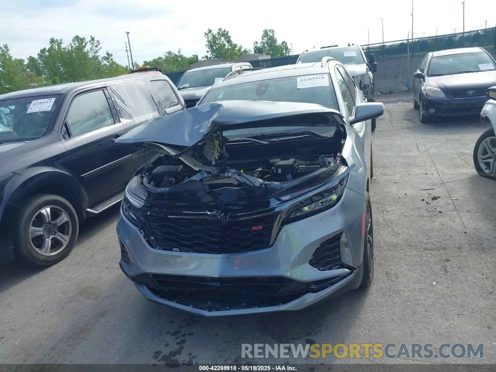 12 Photograph of a damaged car 3GNAXWEG9PL158091 CHEVROLET EQUINOX 2023