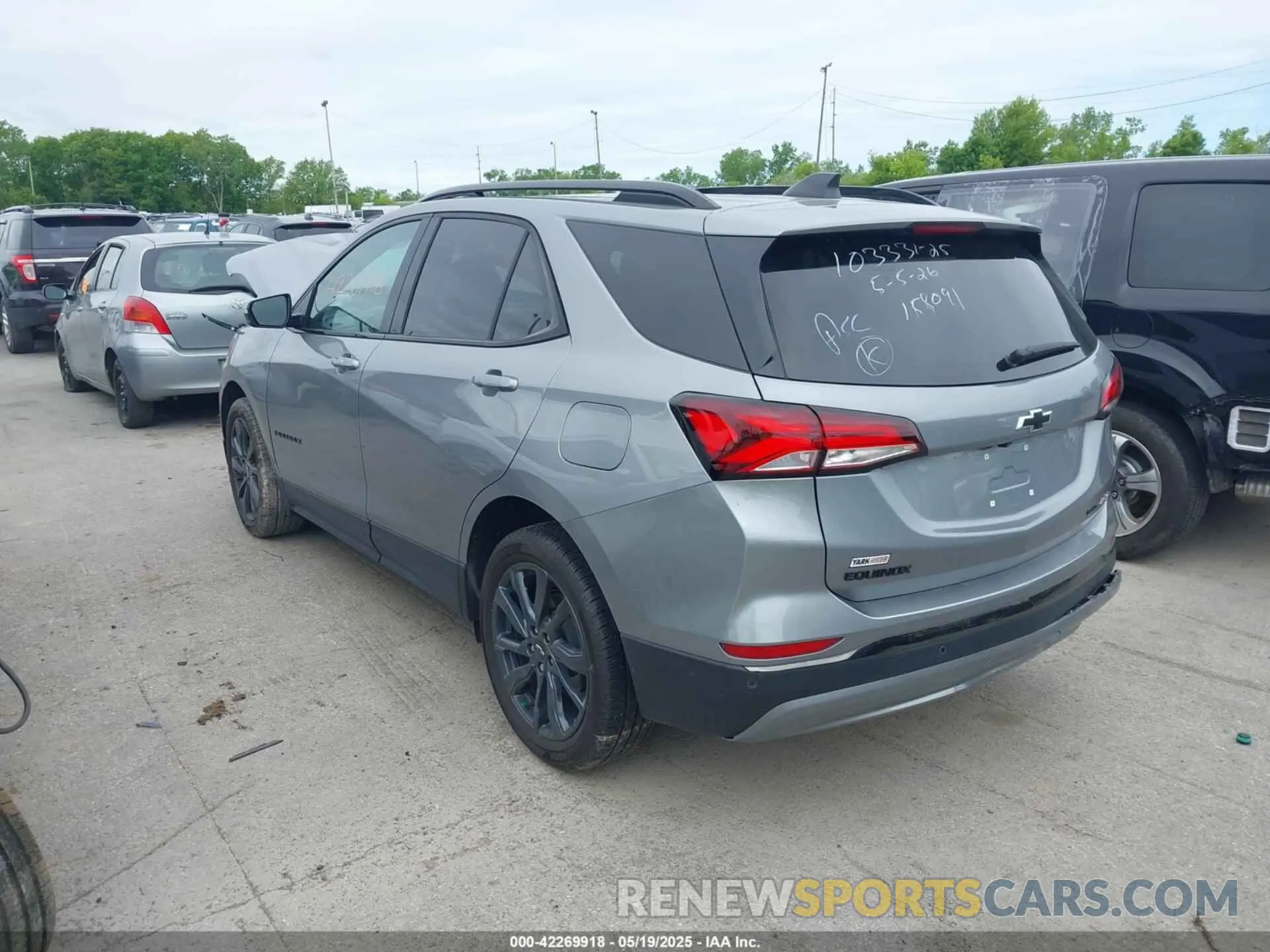 3 Photograph of a damaged car 3GNAXWEG9PL158091 CHEVROLET EQUINOX 2023