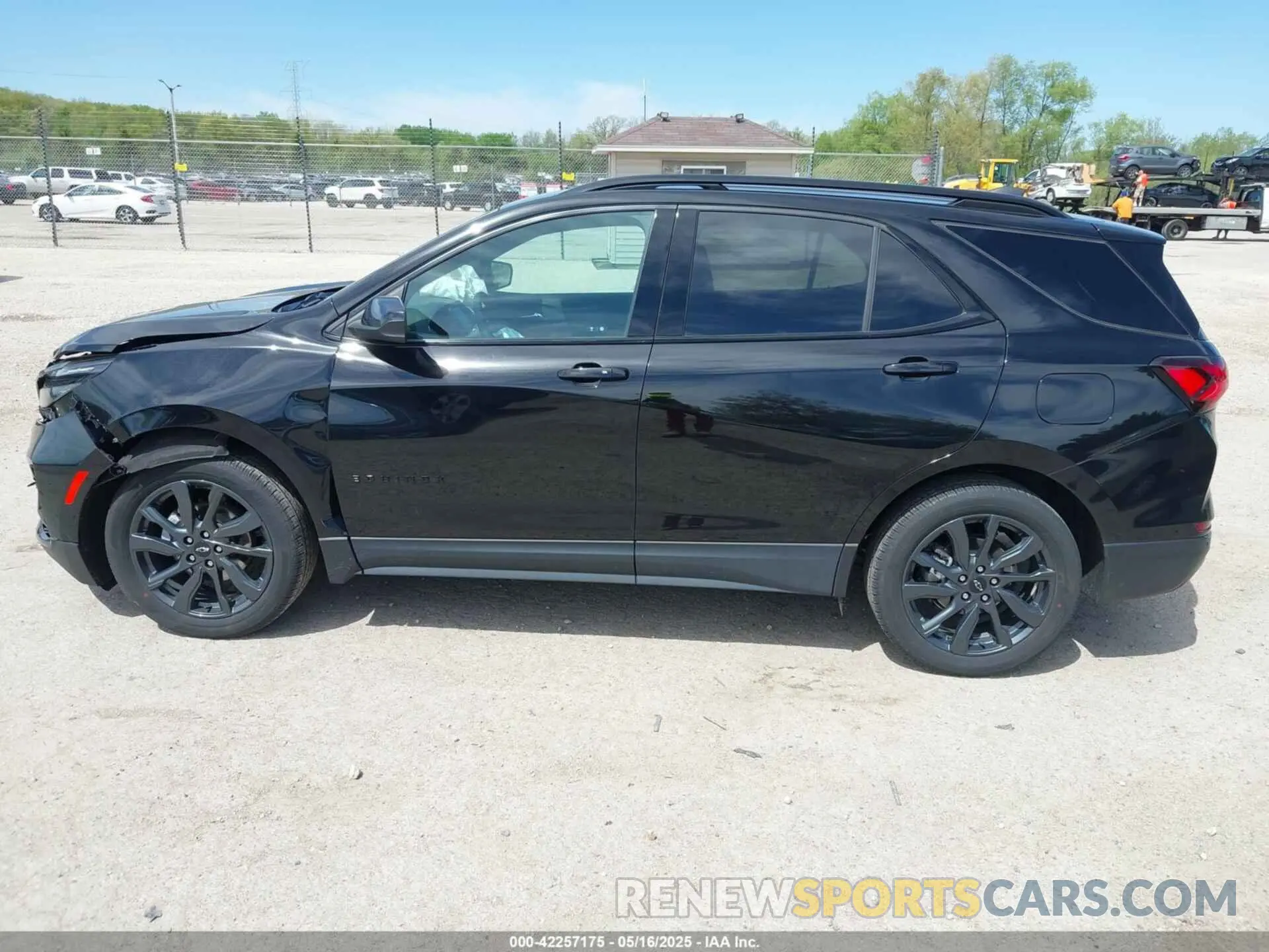14 Photograph of a damaged car 3GNAXWEGXPL237138 CHEVROLET EQUINOX 2023