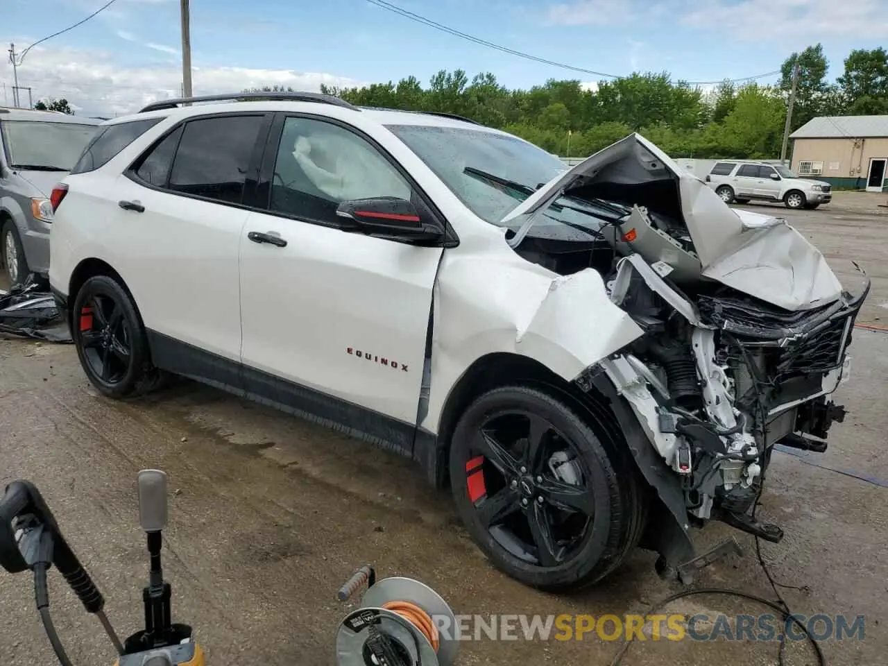 4 Photograph of a damaged car 3GNAXXEG1PL209282 CHEVROLET EQUINOX 2023
