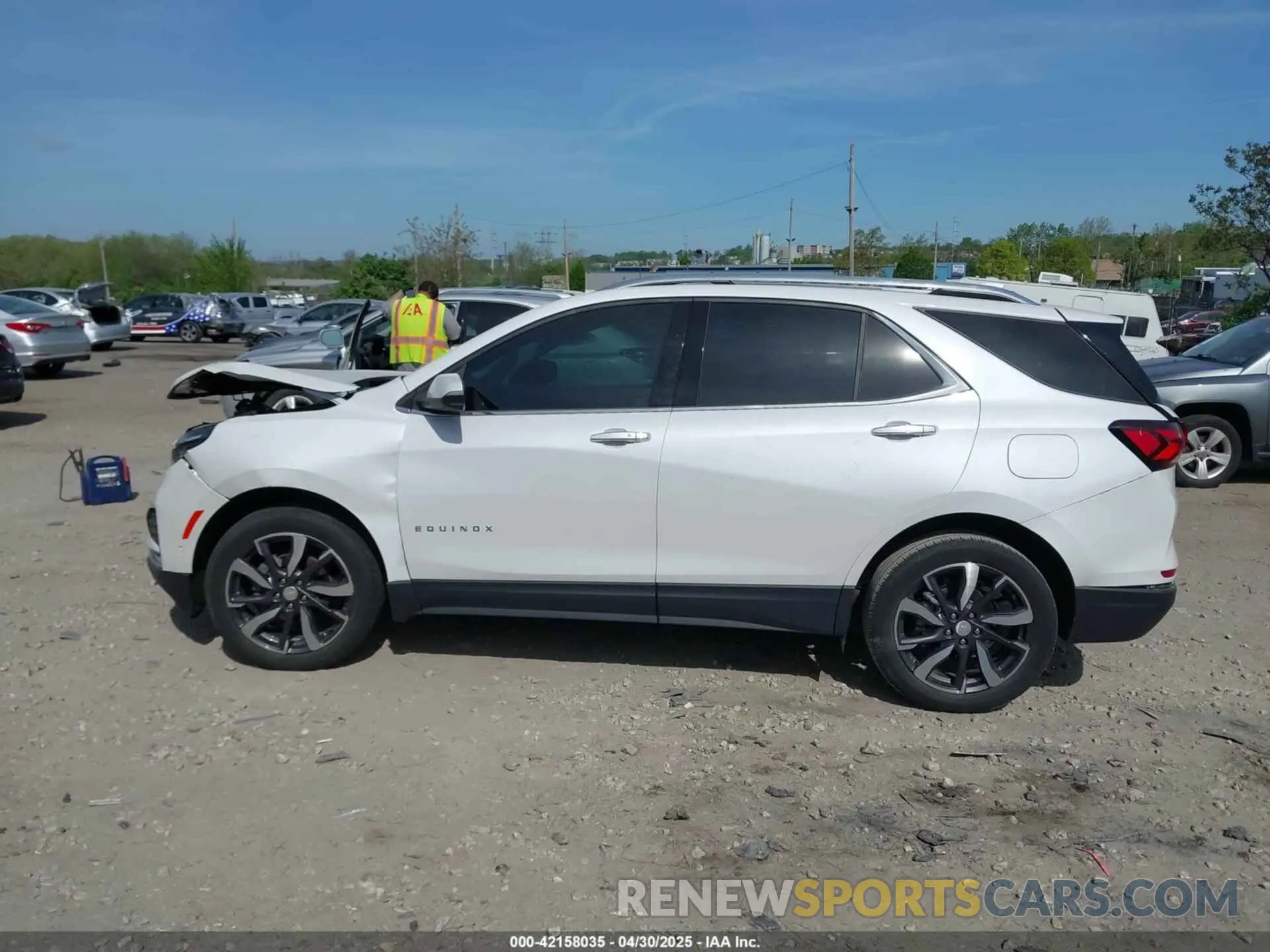 13 Photograph of a damaged car 3GNAXXEG2PL206262 CHEVROLET EQUINOX 2023