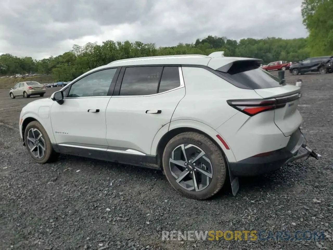 2 Photograph of a damaged car 3GN7DLRP1RS260215 CHEVROLET EQUINOX 2024