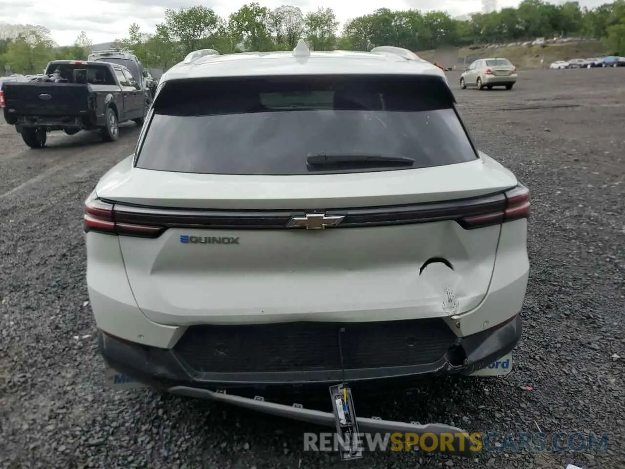 6 Photograph of a damaged car 3GN7DLRP1RS260215 CHEVROLET EQUINOX 2024