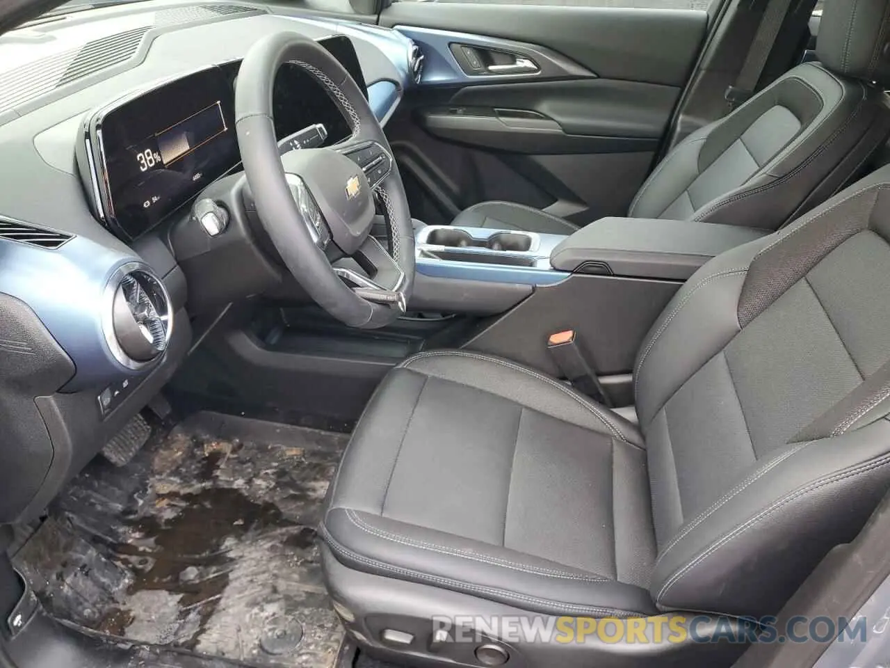 7 Photograph of a damaged car 3GN7DLRP3RS275900 CHEVROLET EQUINOX 2024