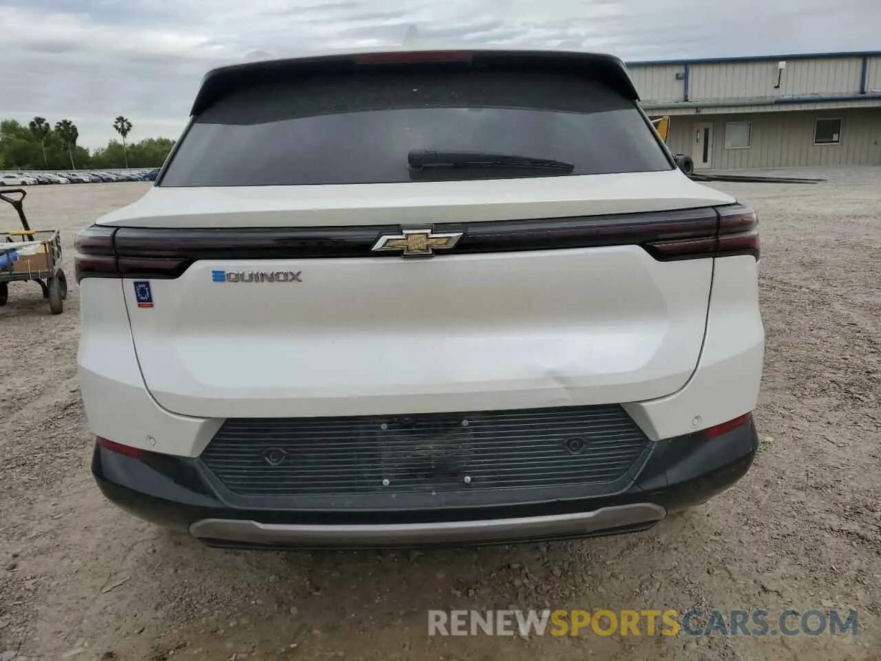 6 Photograph of a damaged car 3GN7DLRP6RS280587 CHEVROLET EQUINOX 2024