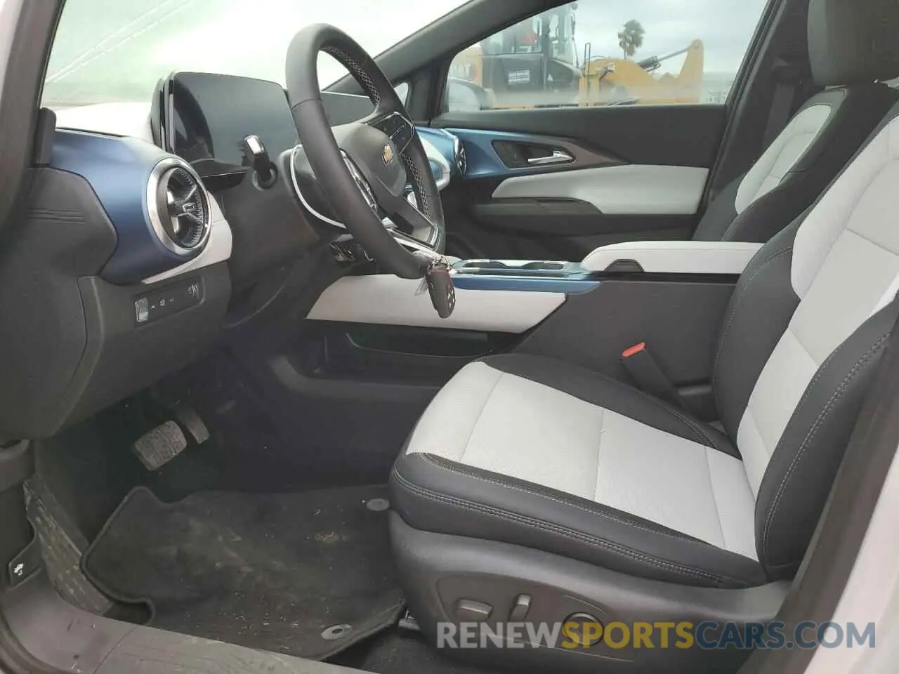 7 Photograph of a damaged car 3GN7DLRP6RS280587 CHEVROLET EQUINOX 2024