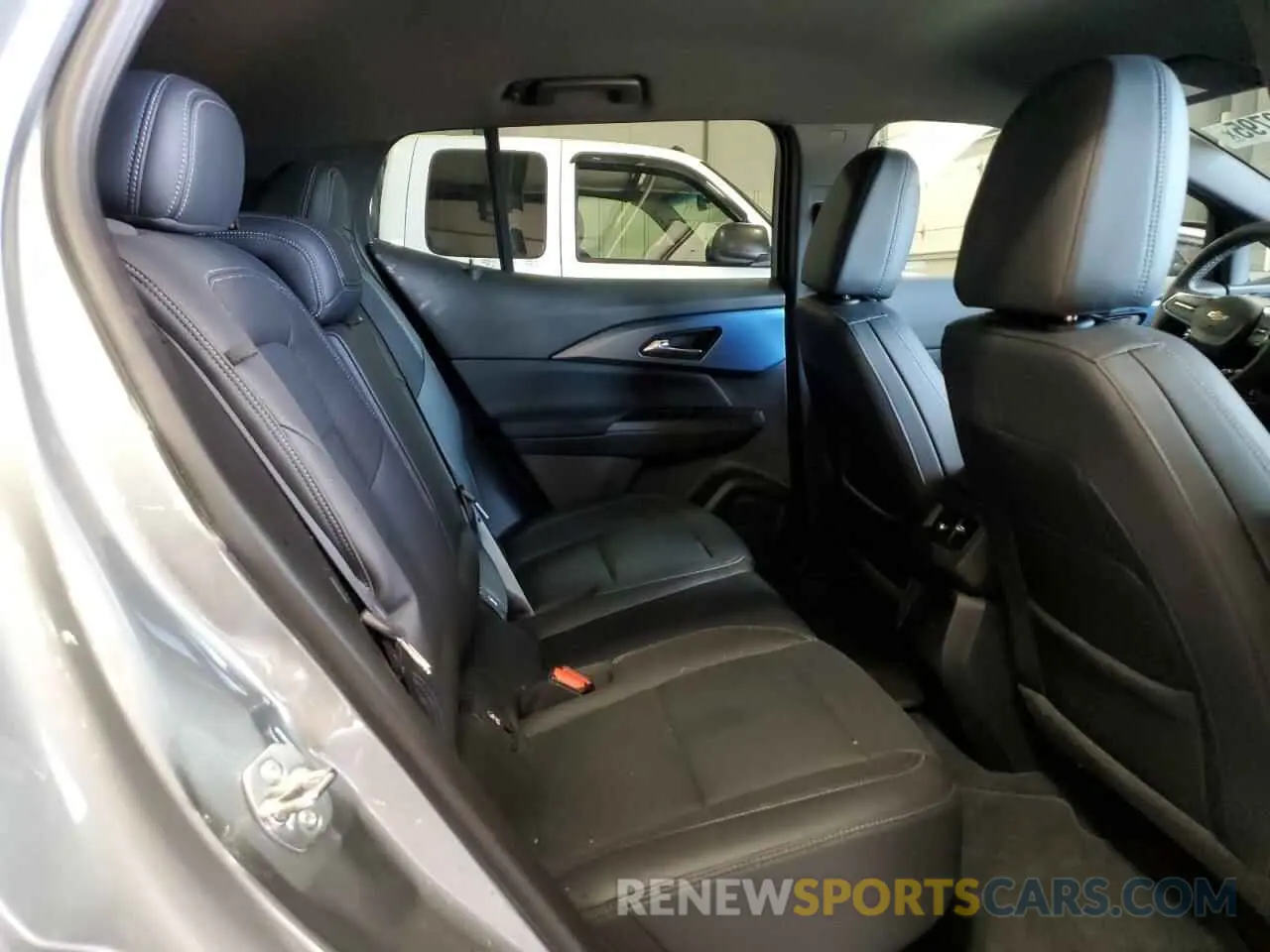 12 Photograph of a damaged car 3GN7DLRR4RS248030 CHEVROLET EQUINOX 2024