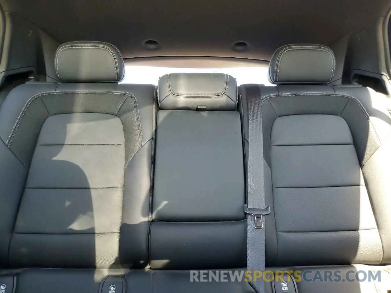 10 Photograph of a damaged car 3GN7DLRR5RS265385 CHEVROLET EQUINOX 2024