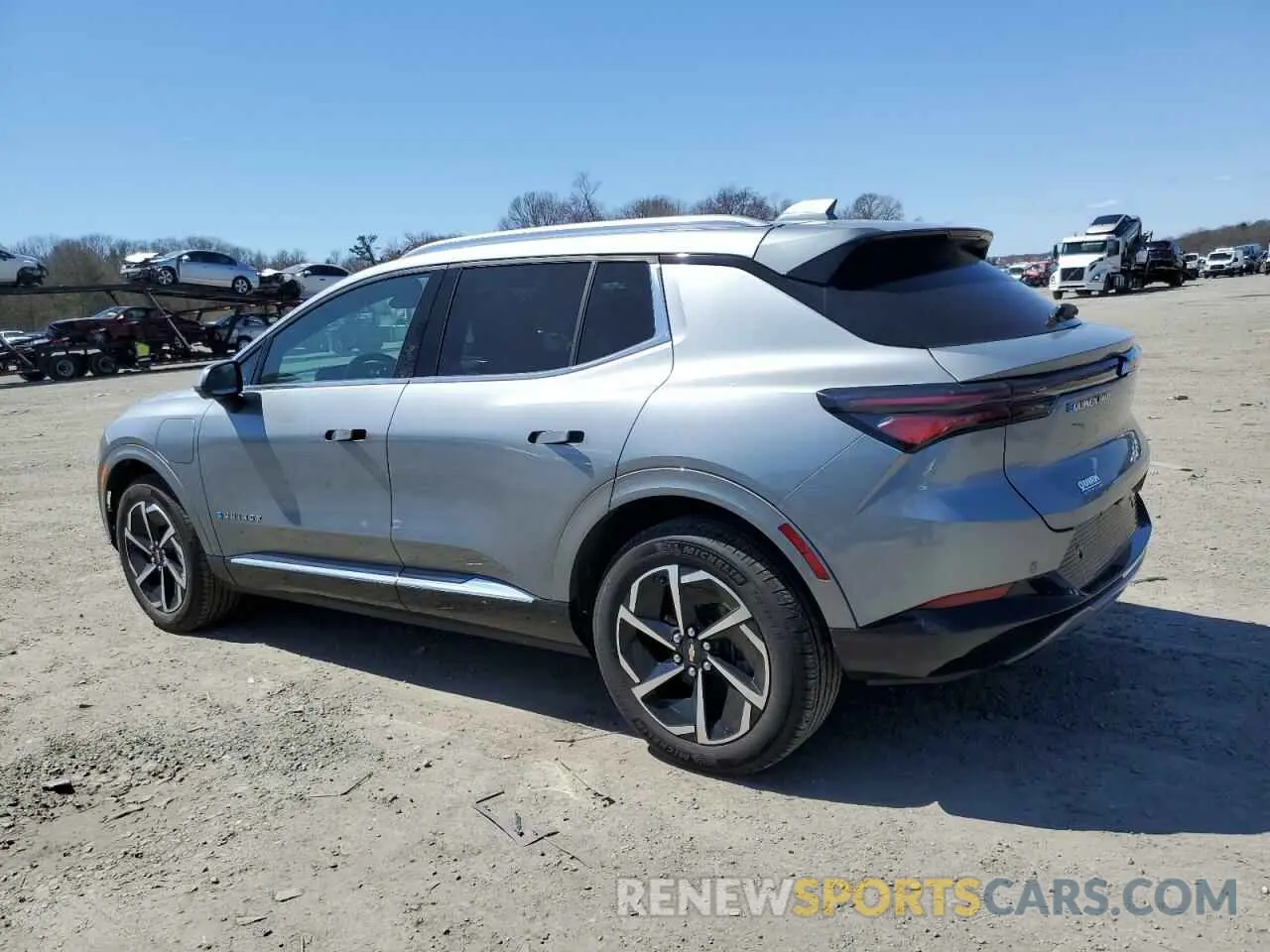 2 Photograph of a damaged car 3GN7DLRR5RS265385 CHEVROLET EQUINOX 2024