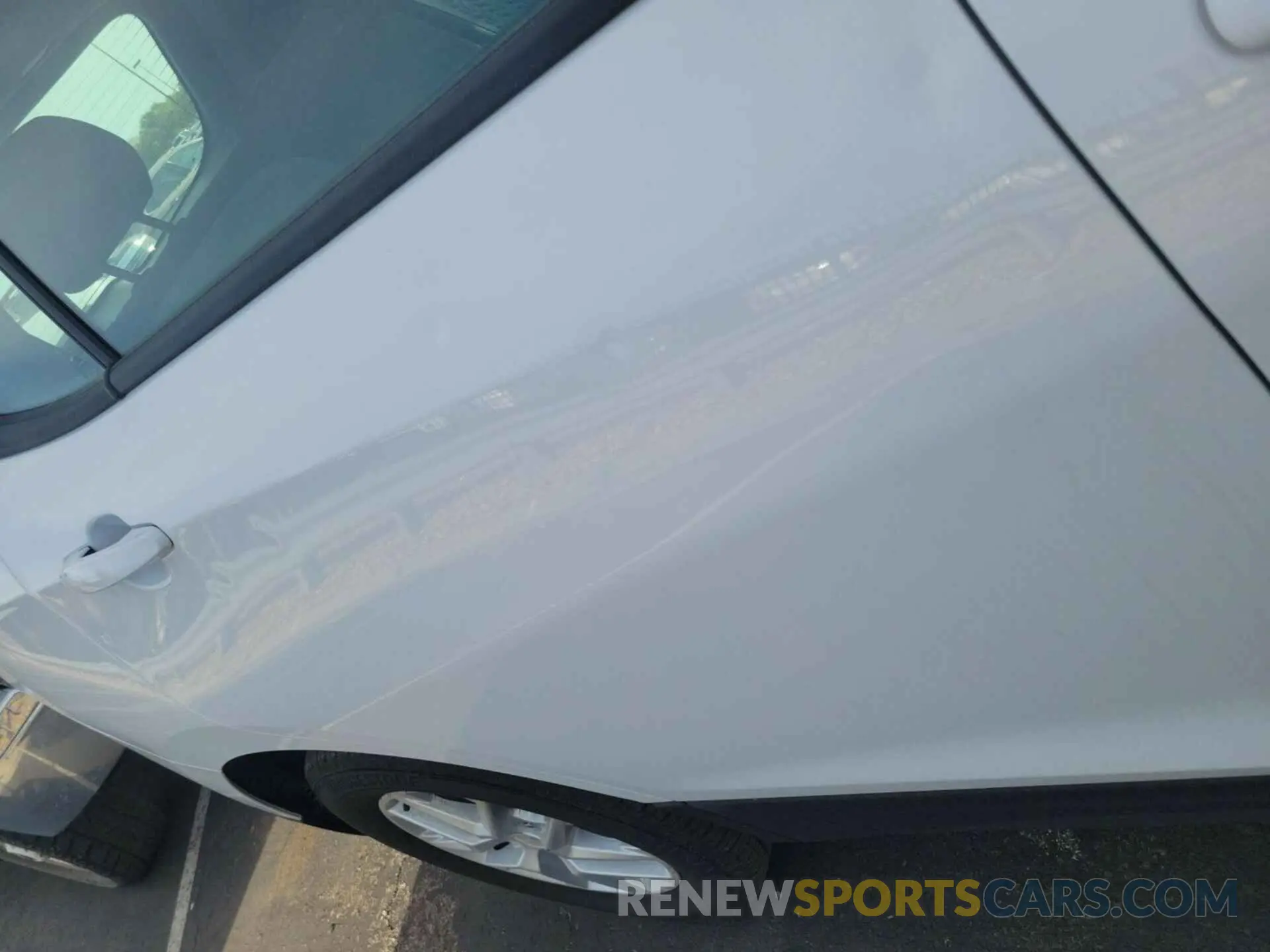 17 Photograph of a damaged car 3GNAX5EG0RL261624 CHEVROLET EQUINOX 2024